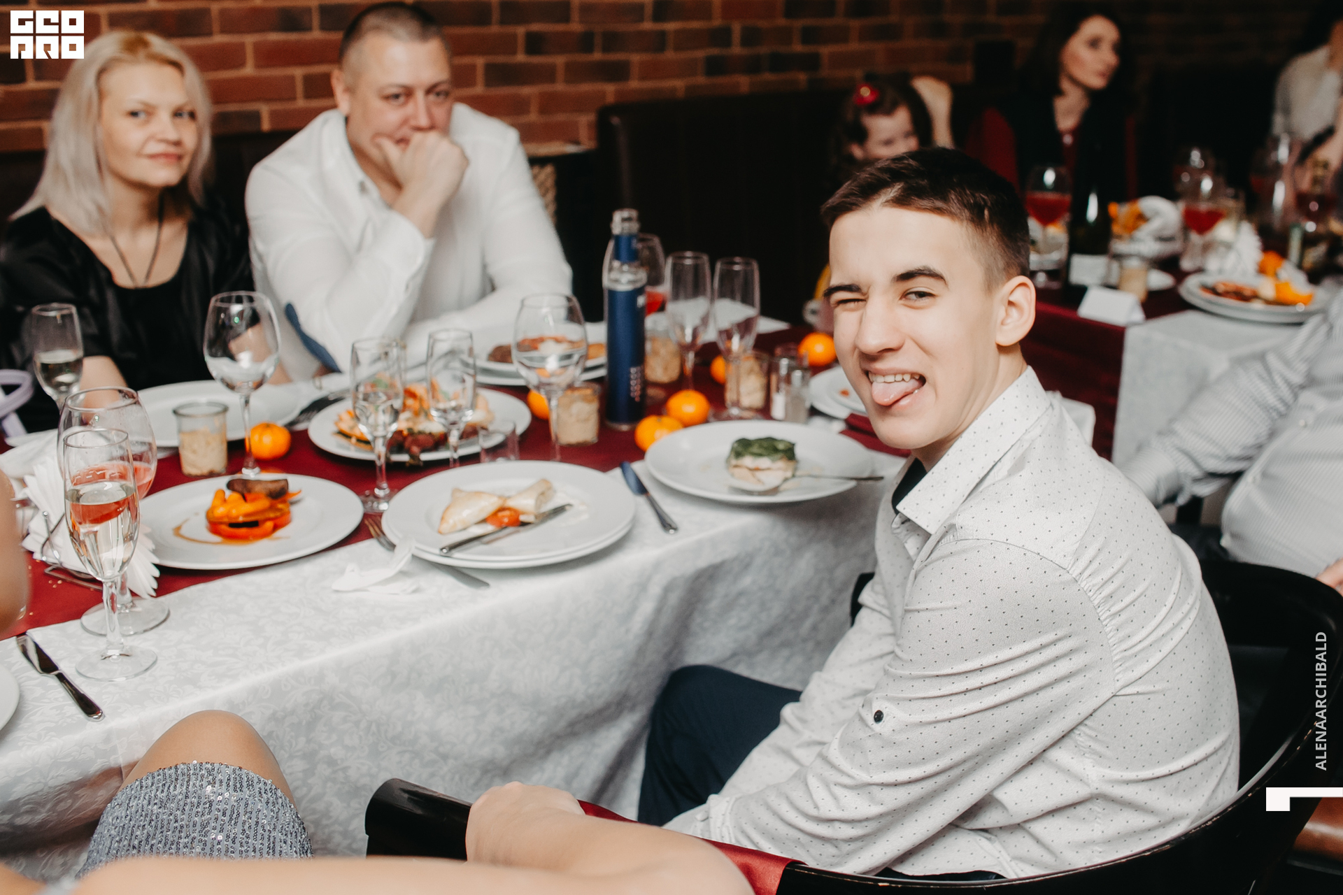 2019-12-31 21-30-25_alenaarchibald_0176.jpg