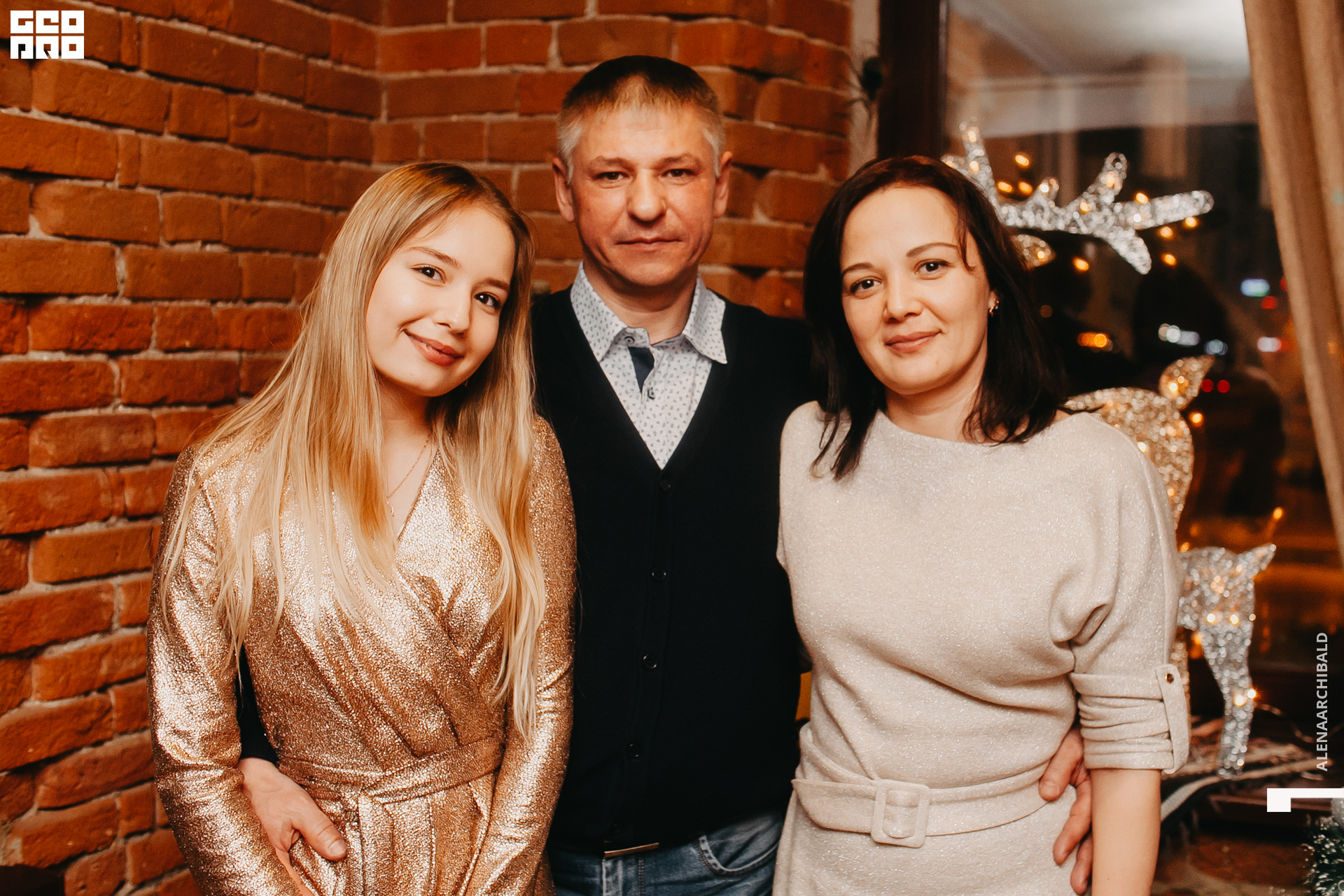 2019-12-06 20-00-36_alenaarchibald_0087.jpg