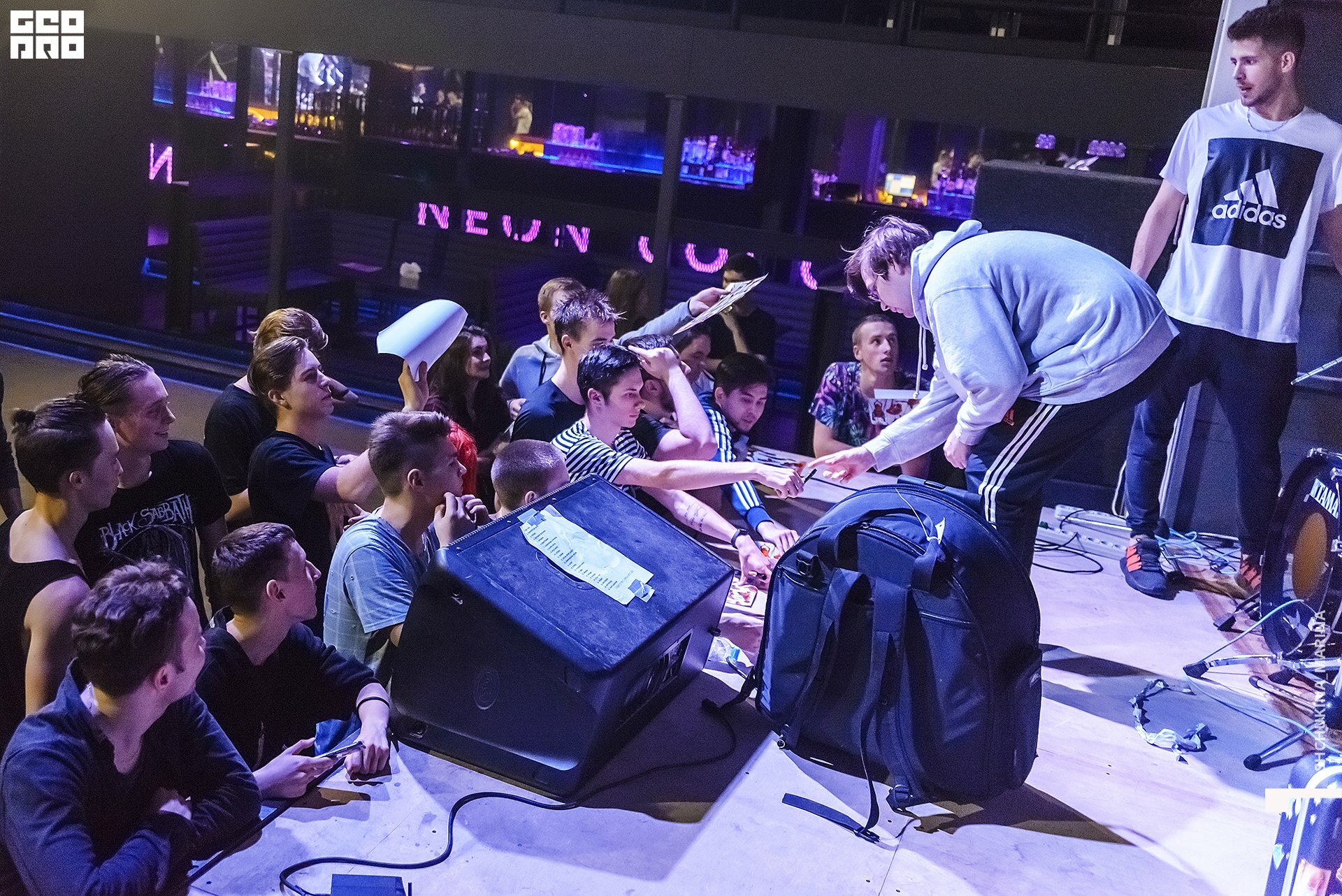 16.10.2019 неон-165.jpg