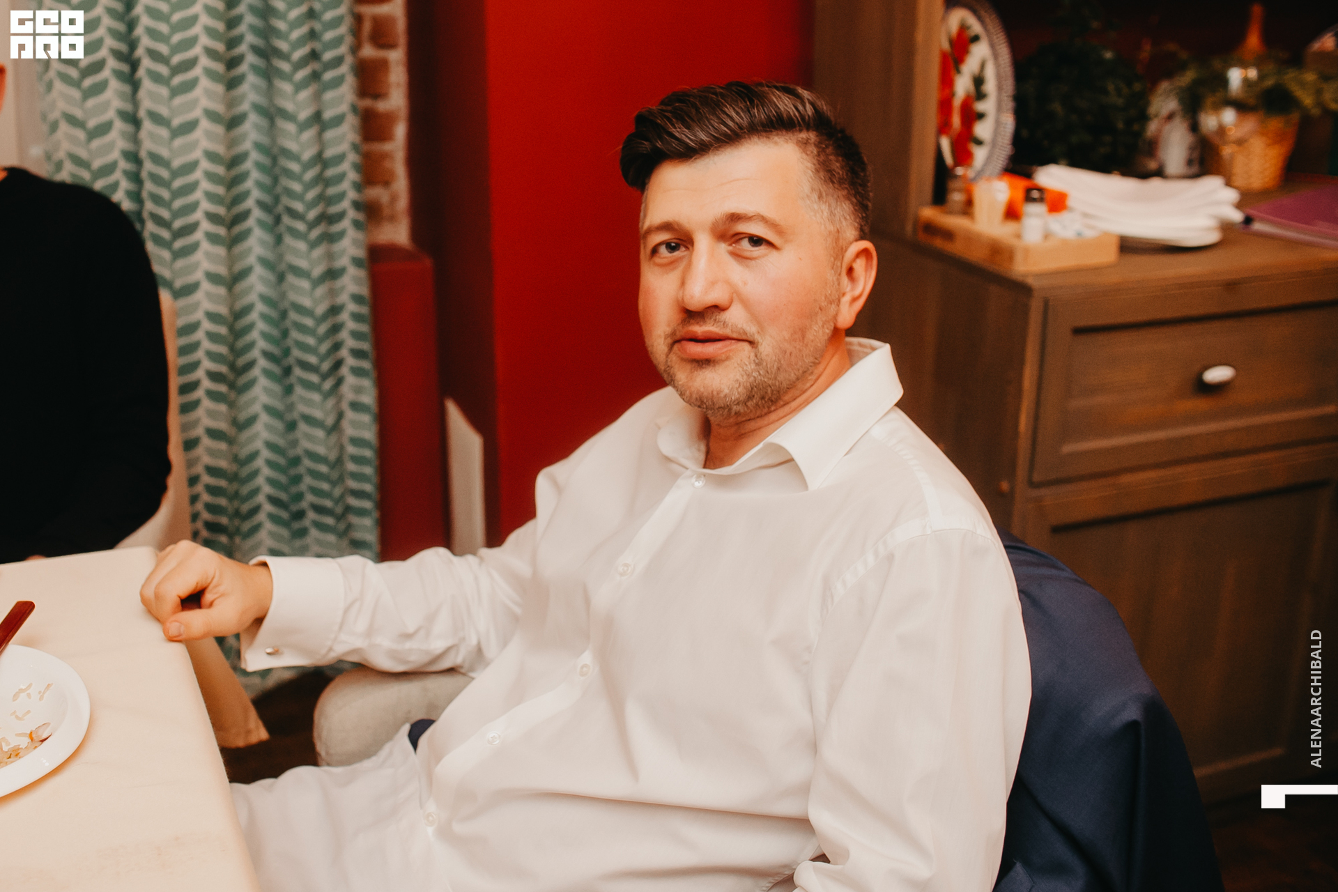 2019-12-20 20-00-13_alenaarchibald_0041.jpg