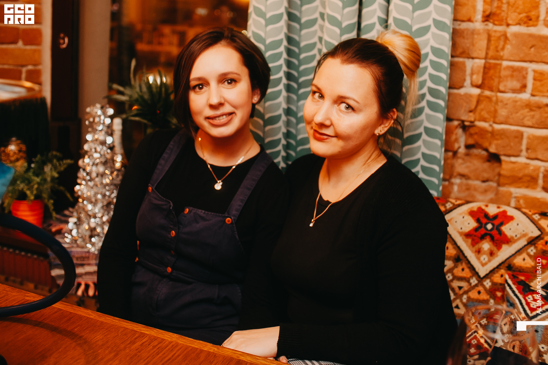 2019-12-06 20-00-36_alenaarchibald_0053.jpg