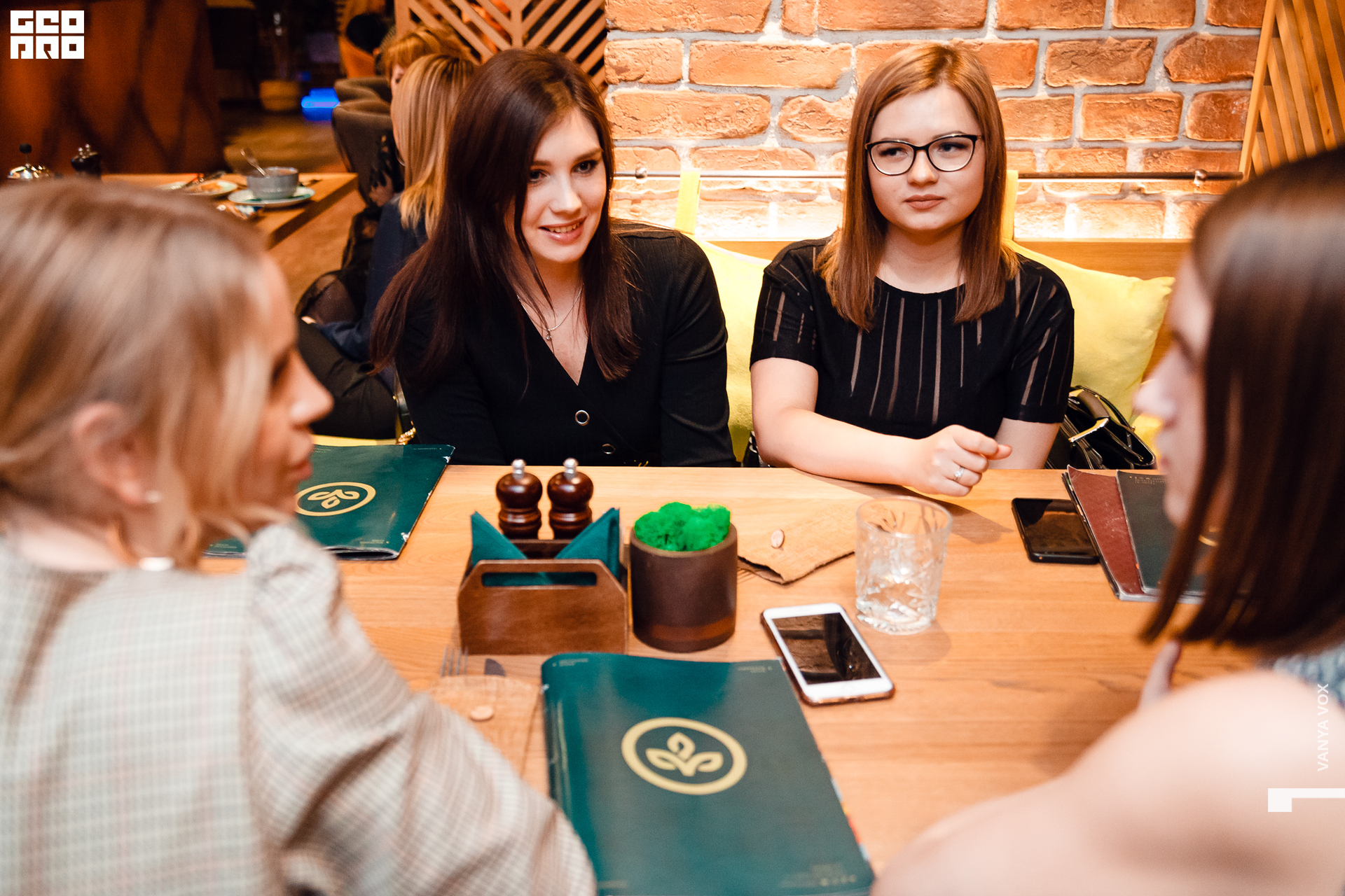 2019-12-20 20-00-00_Вокс_0016.jpg