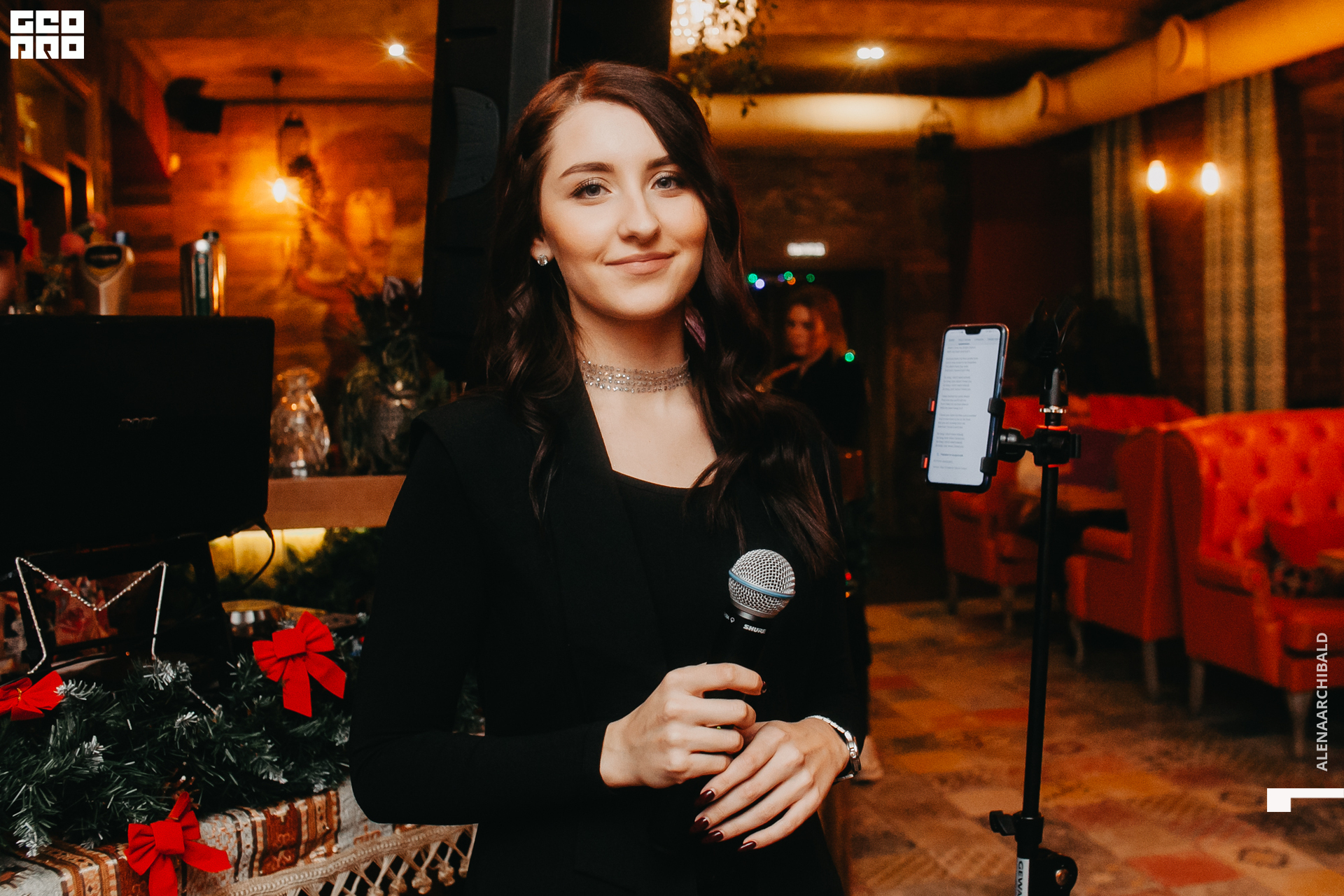 2019-12-06 20-00-36_alenaarchibald_0027.jpg