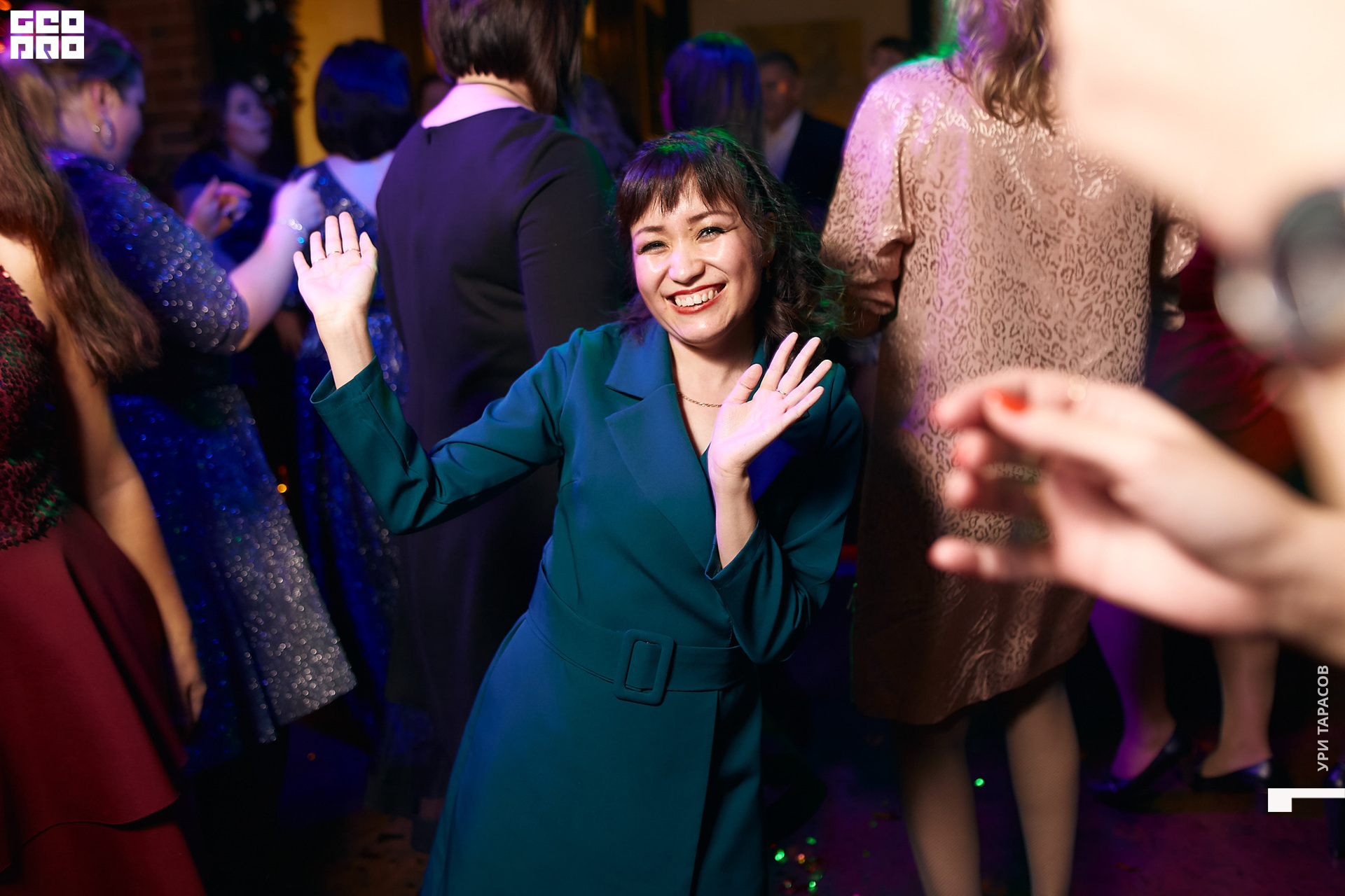 050 191229_214744_uri_0050.jpg