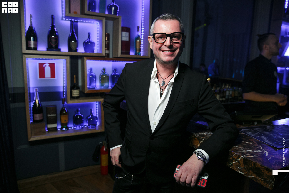 PASHA PORTNOV 8
