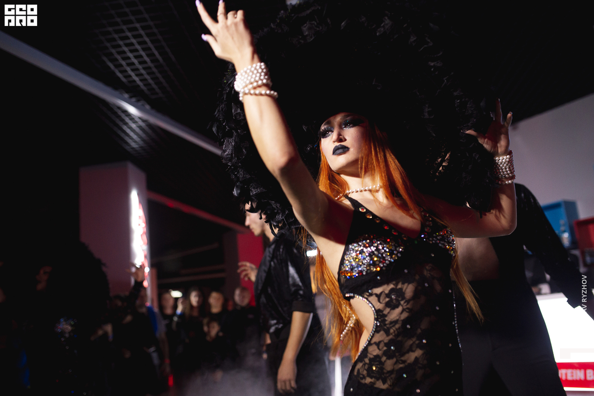 Halloween party 26