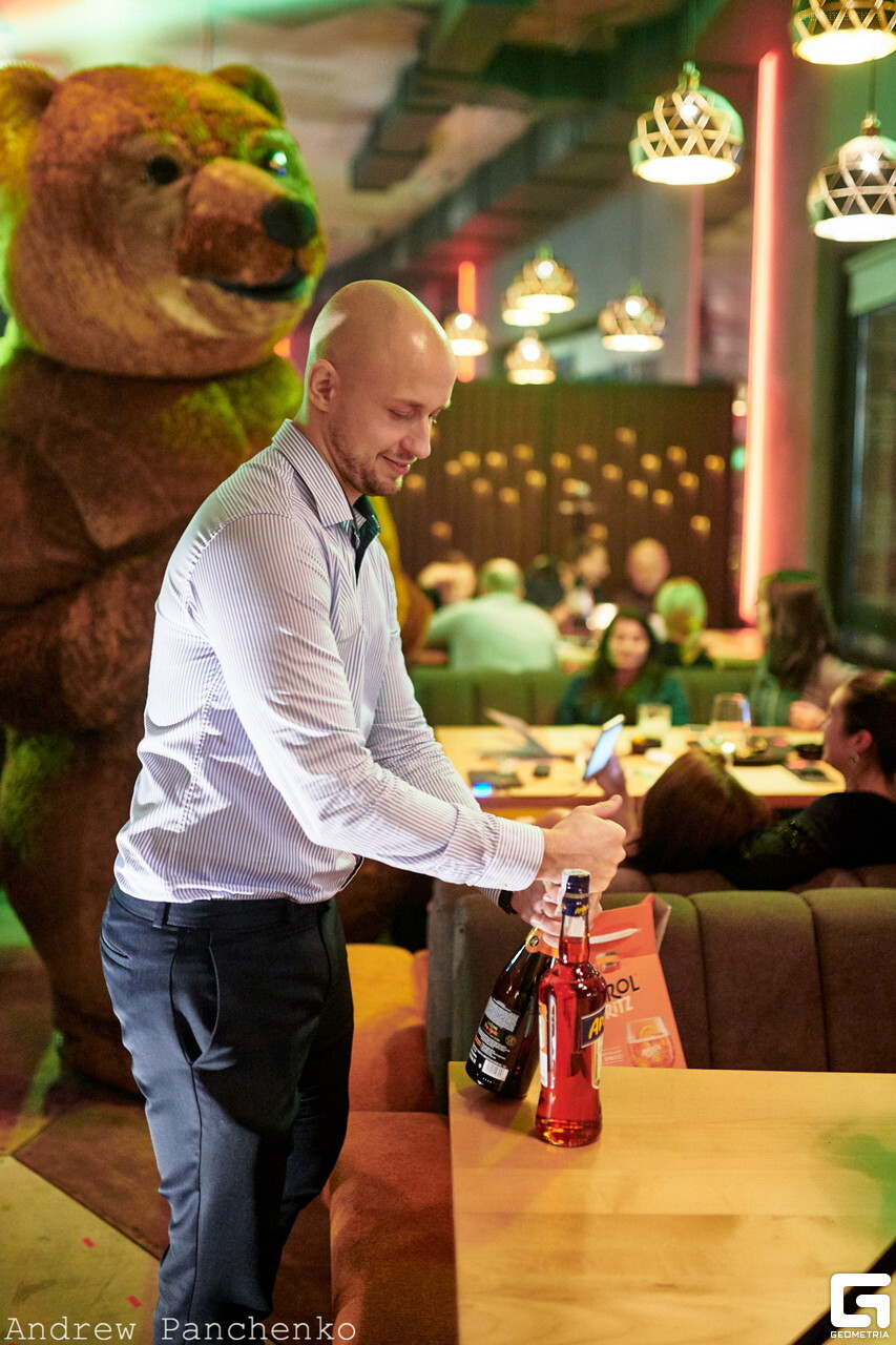 День народження Canadian Club & Restaurant! 14