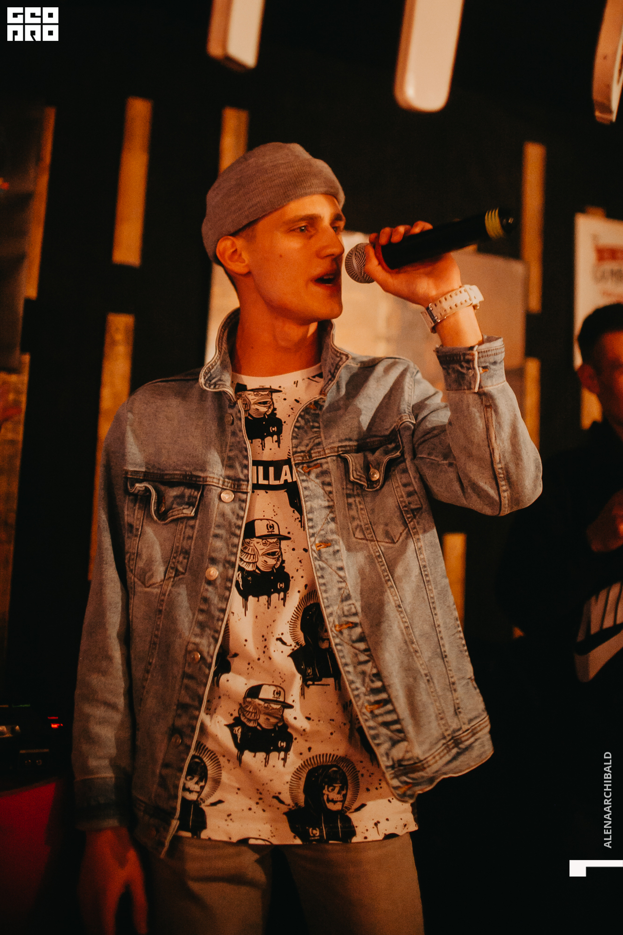 2019-11-30 21-01-33_alenaarchibald_0108.jpg