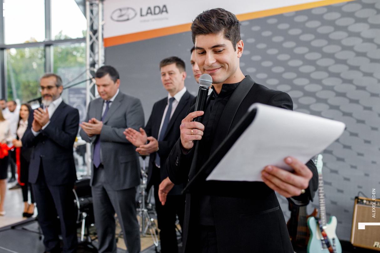 Майкоп  «Юг-Авто "LADA"». "Открытие салона "LADA" 25