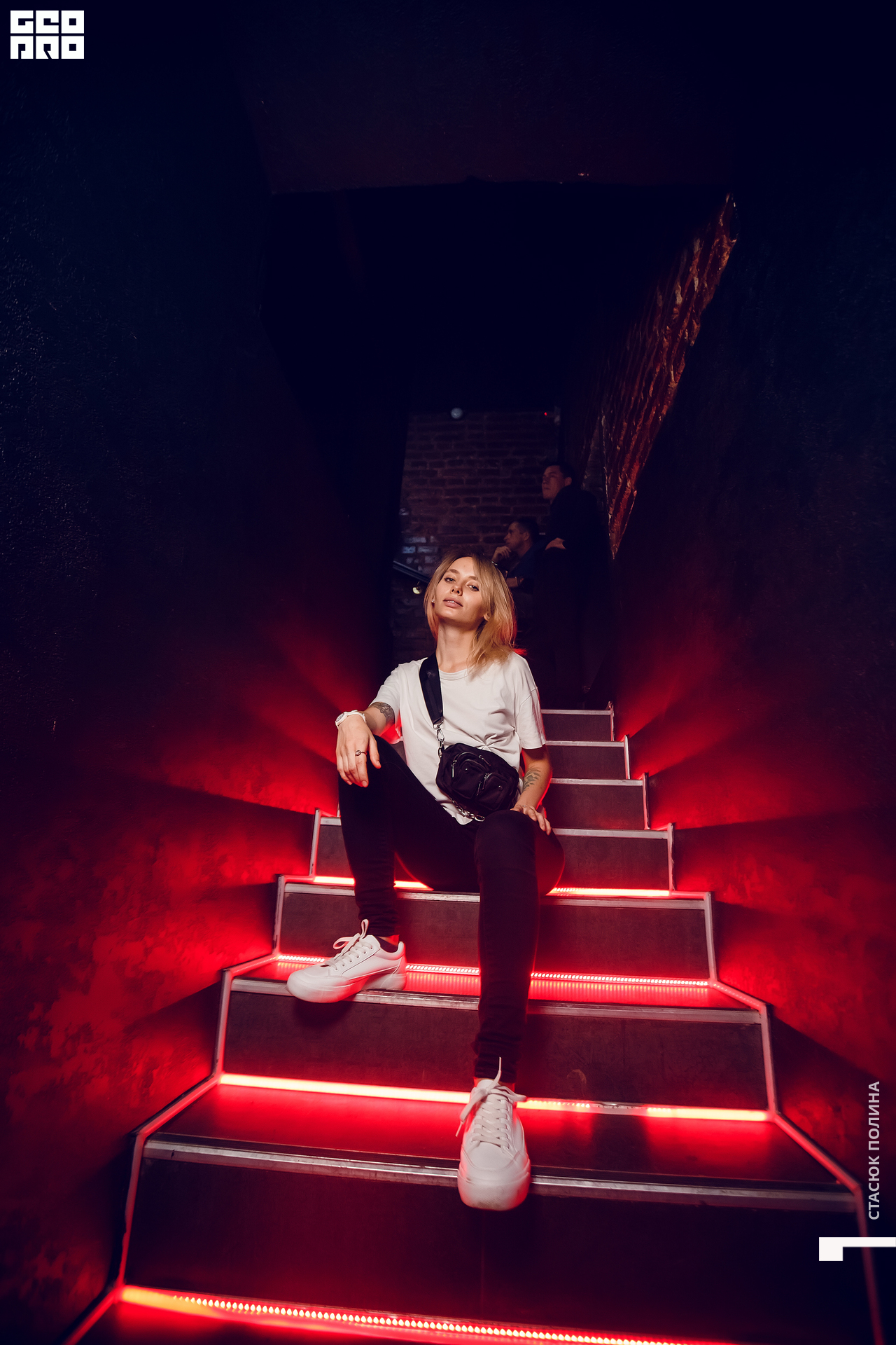 seem seem 17.10108.jpg