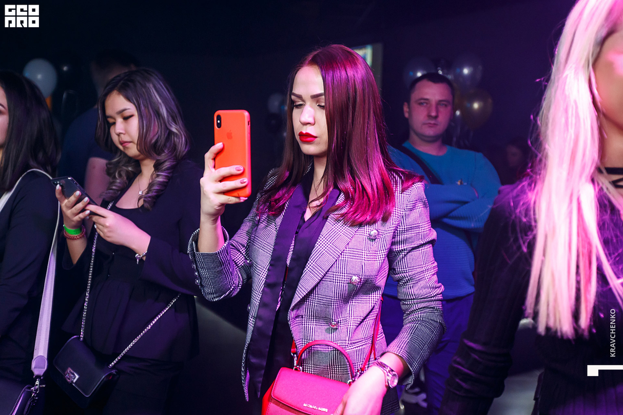 DONY X DAVEE Live Show // Saturday Party at Fashion Club 11