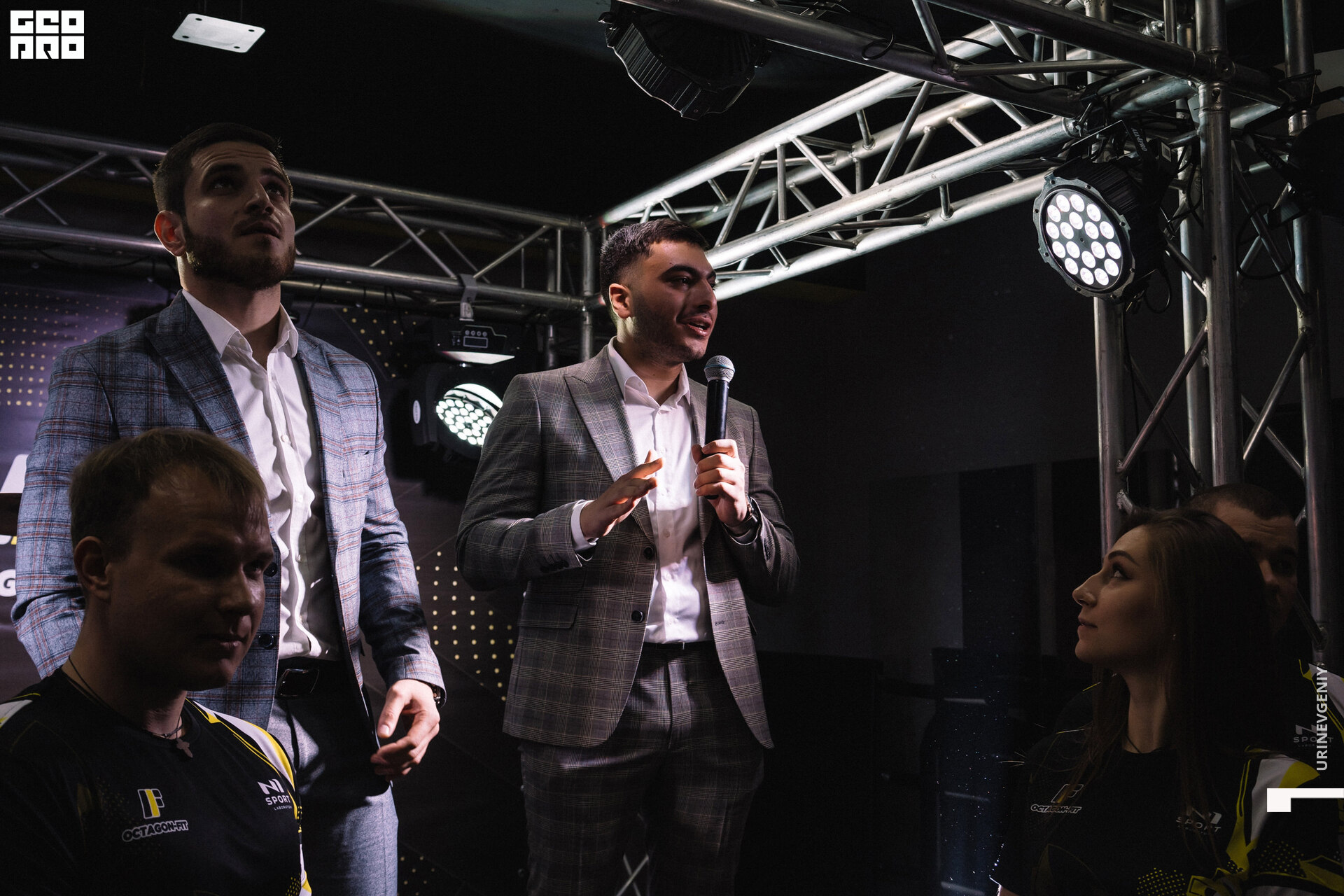 29.11. octagon fit (77).jpg