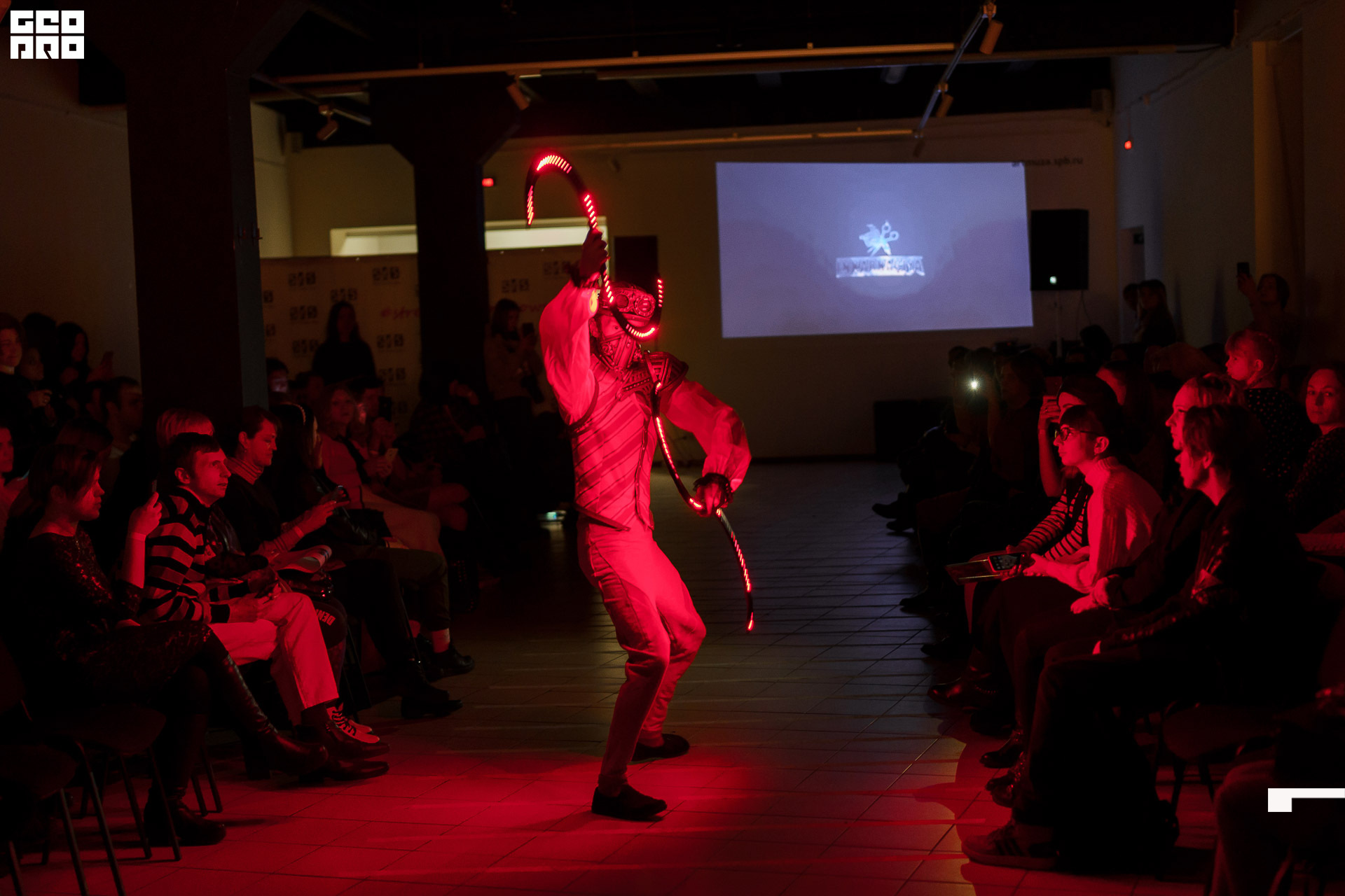 01.02.20_StreetFashionShow АртМуза_0459.JPG