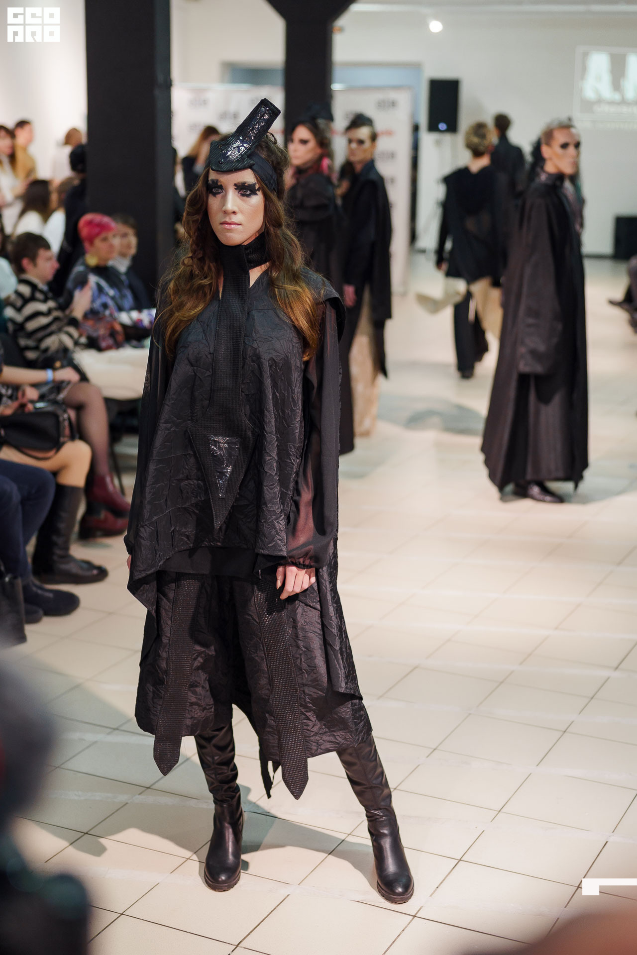 01.02.20_StreetFashionShow АртМуза_0716.JPG