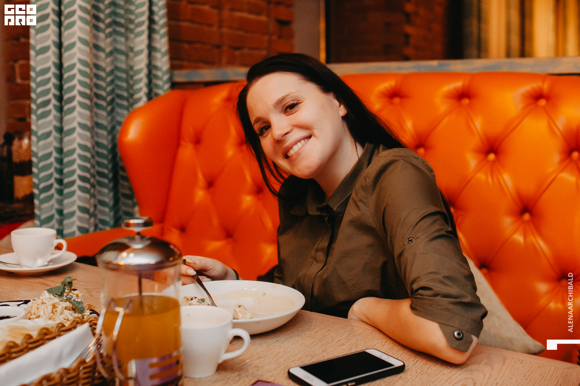 2019-12-20 20-00-13_alenaarchibald_0025.jpg