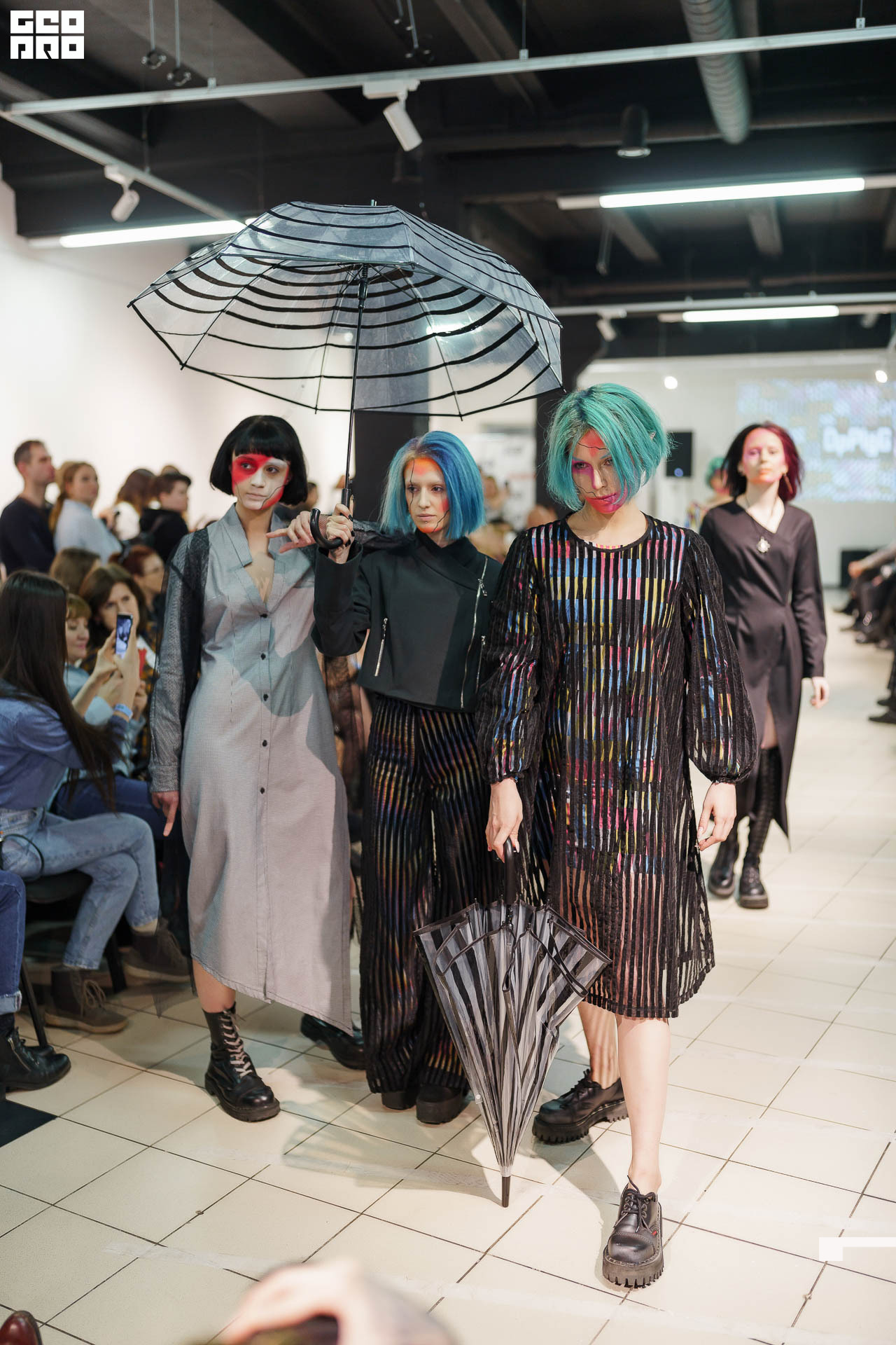 01.02.20_StreetFashionShow АртМуза_0673.JPG