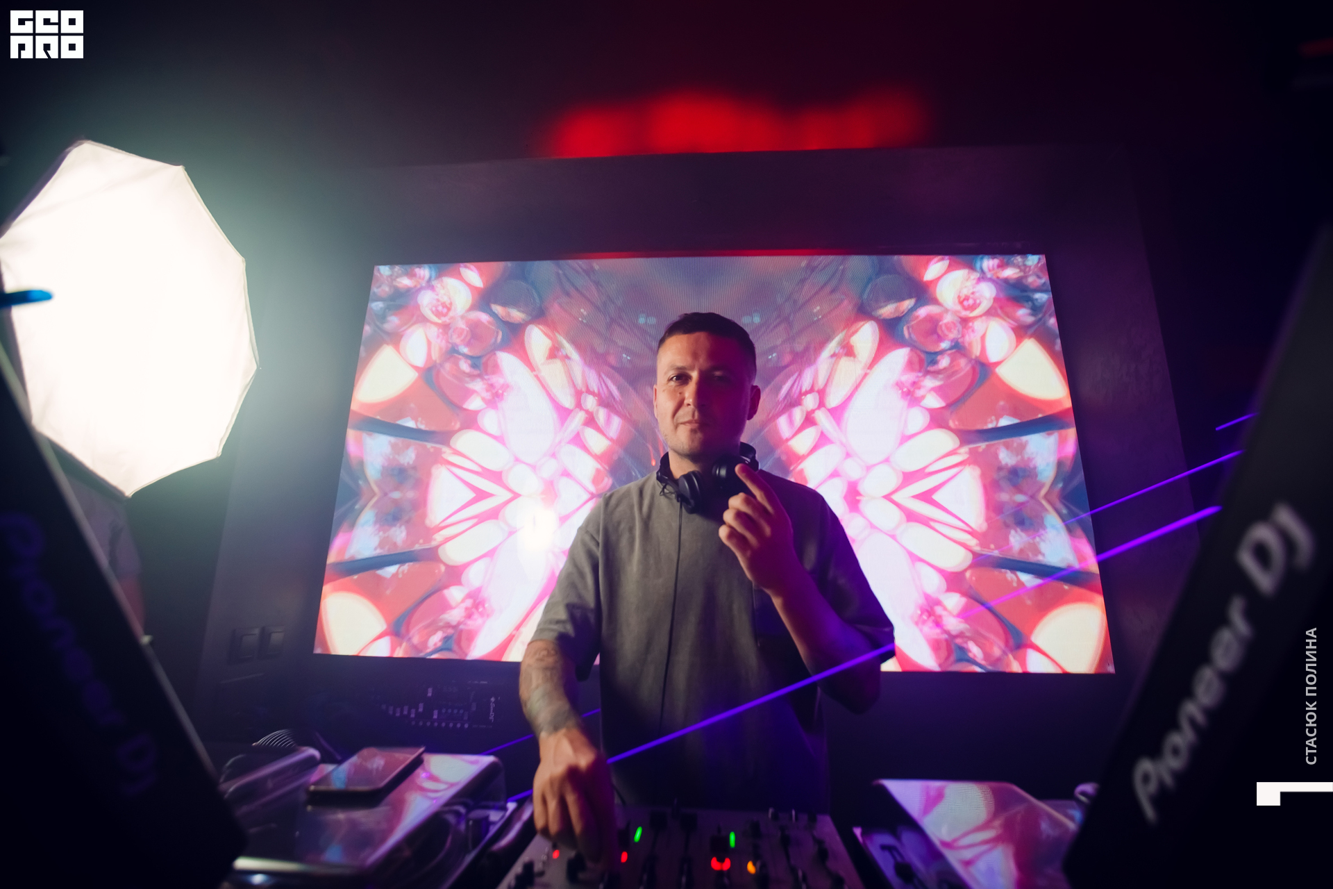 seem seem 16,10 - 160.jpg