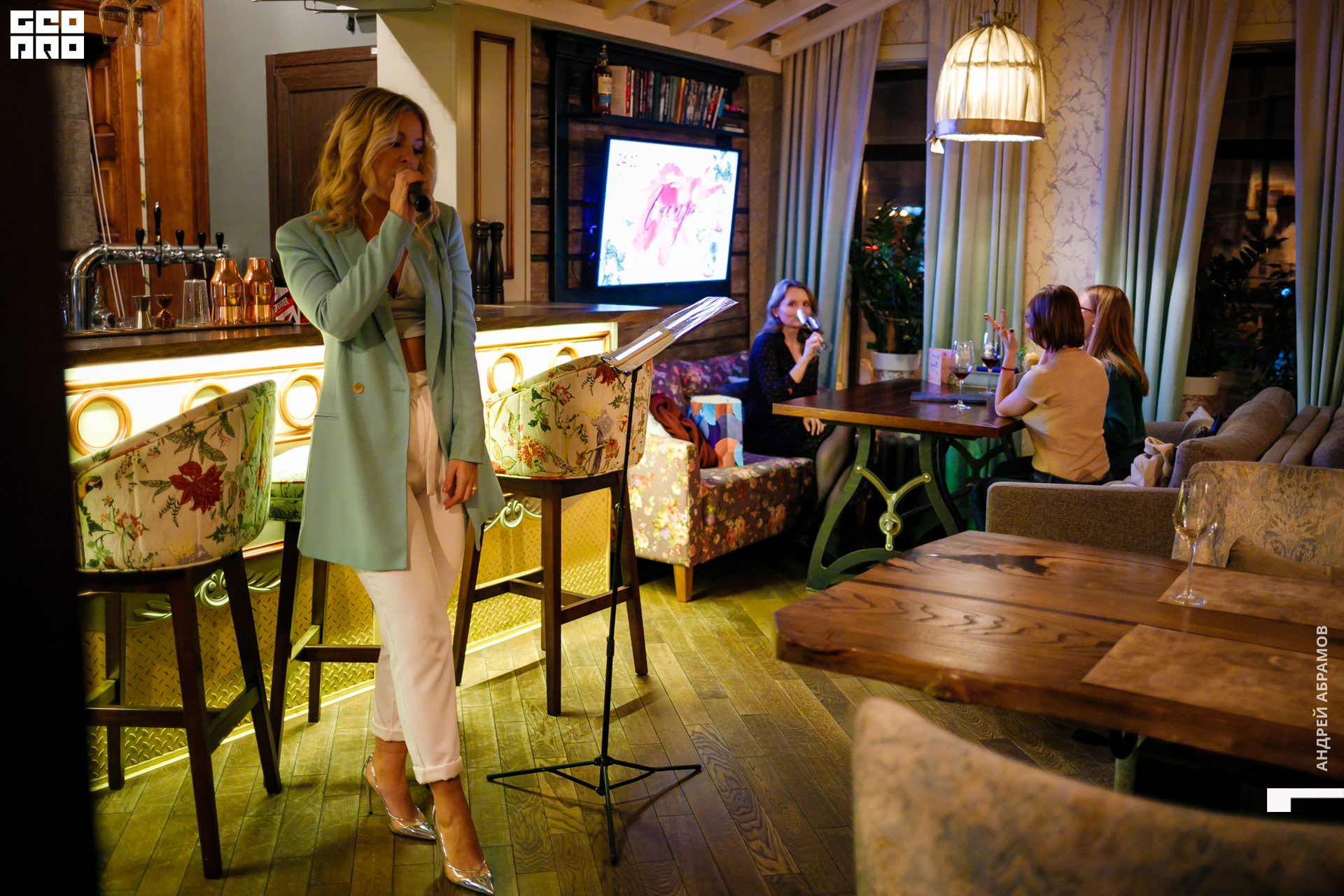 111019 Птичка Абрамов0017.jpg