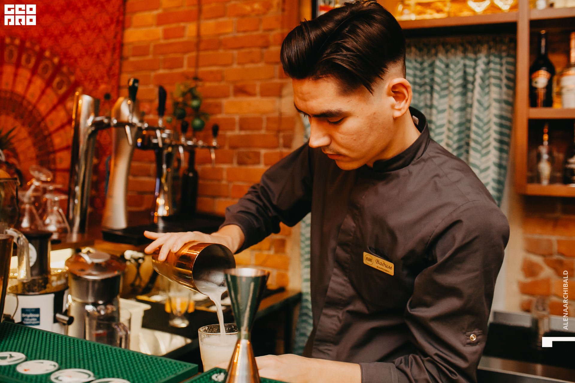 2019-12-06 20-00-36_alenaarchibald_0074.jpg