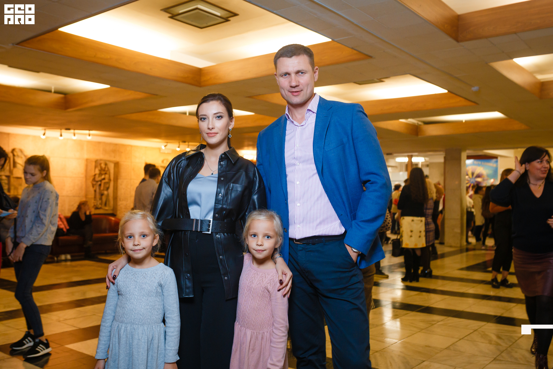 19-10-14 18-46-39.jpg