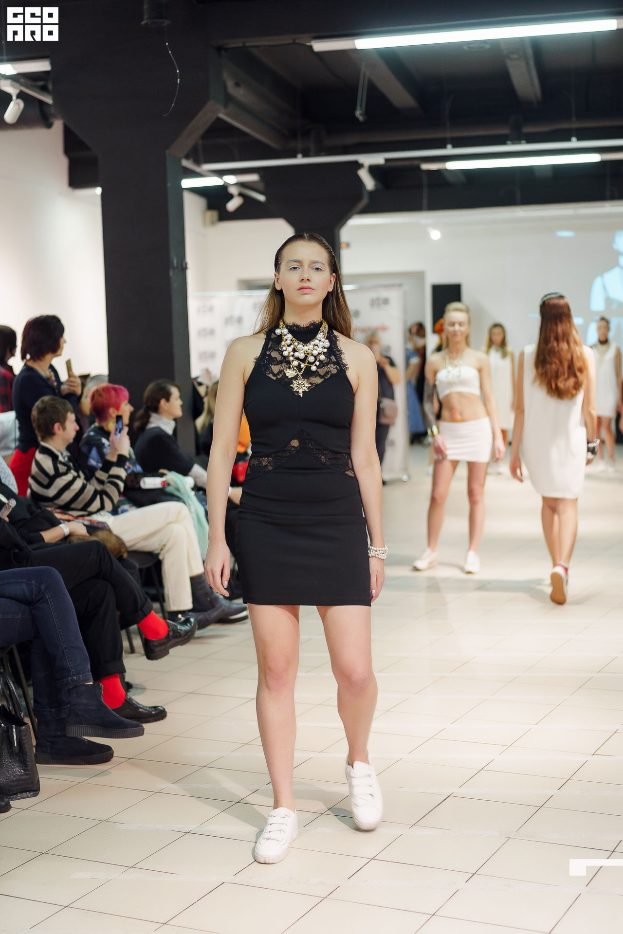 01.02.20_StreetFashionShow АртМуза_0890.JPG