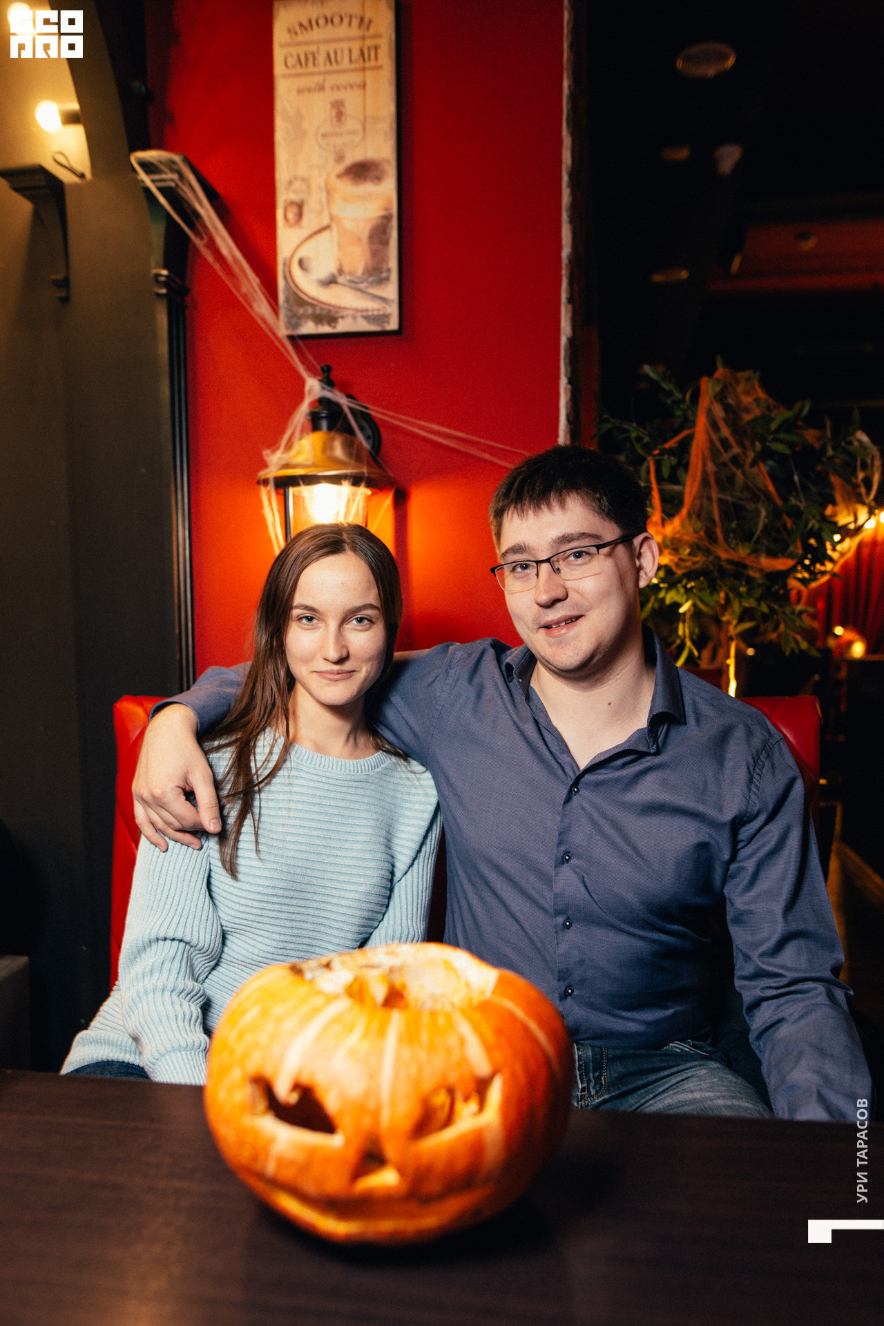 102 191026_205948_uri_0102.jpg