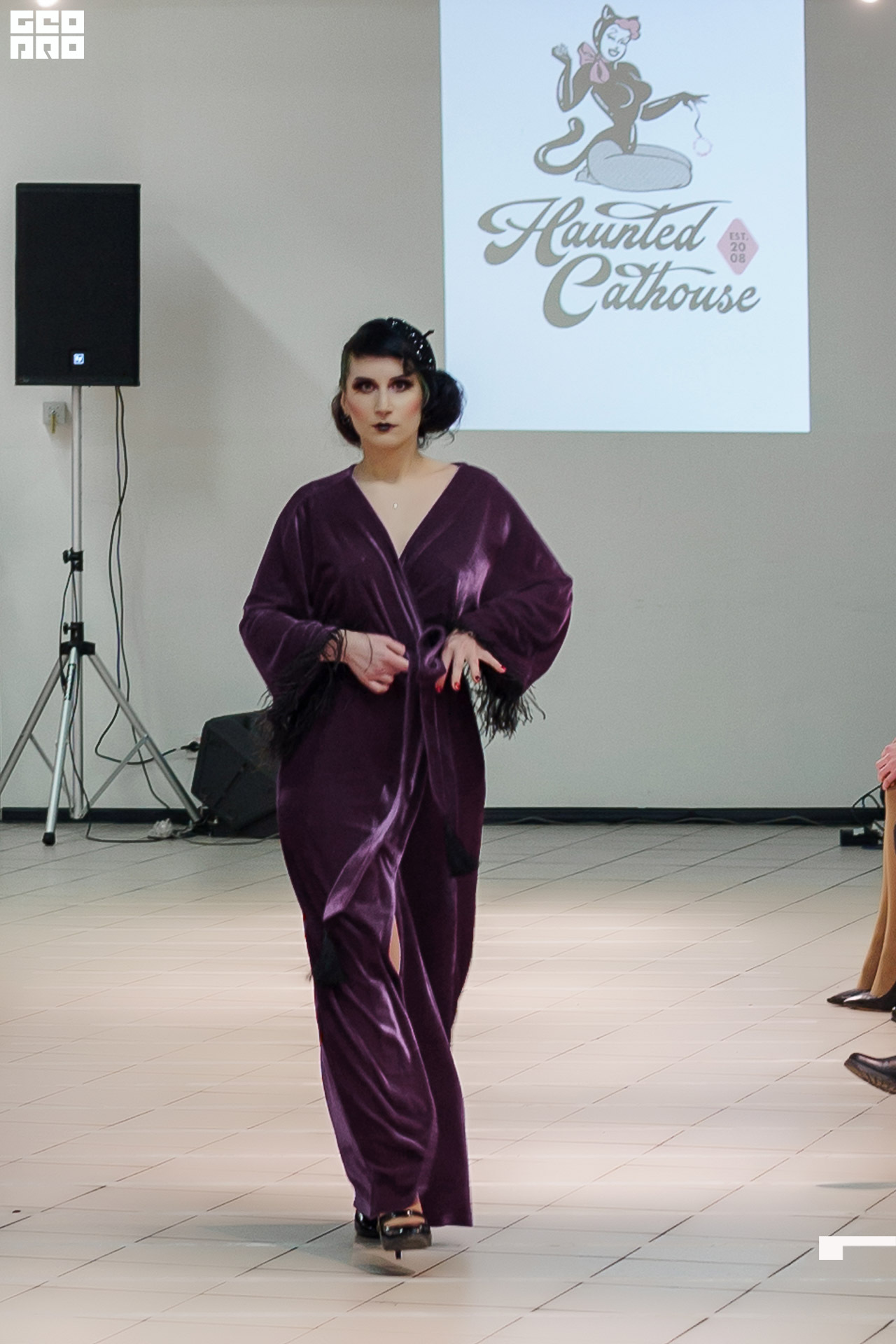 01.02.20_StreetFashionShow АртМуза_0103.JPG