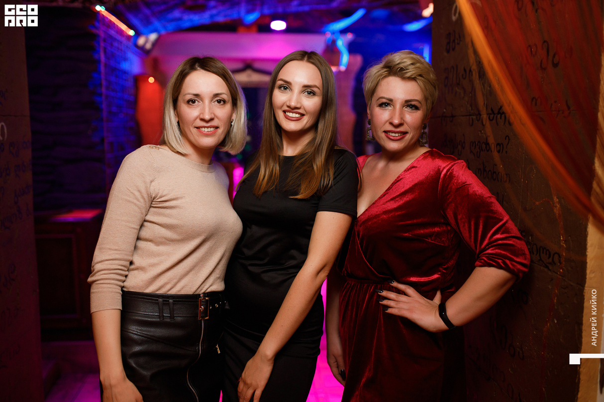 Пятница в ресторане "Ай-Петри" 26