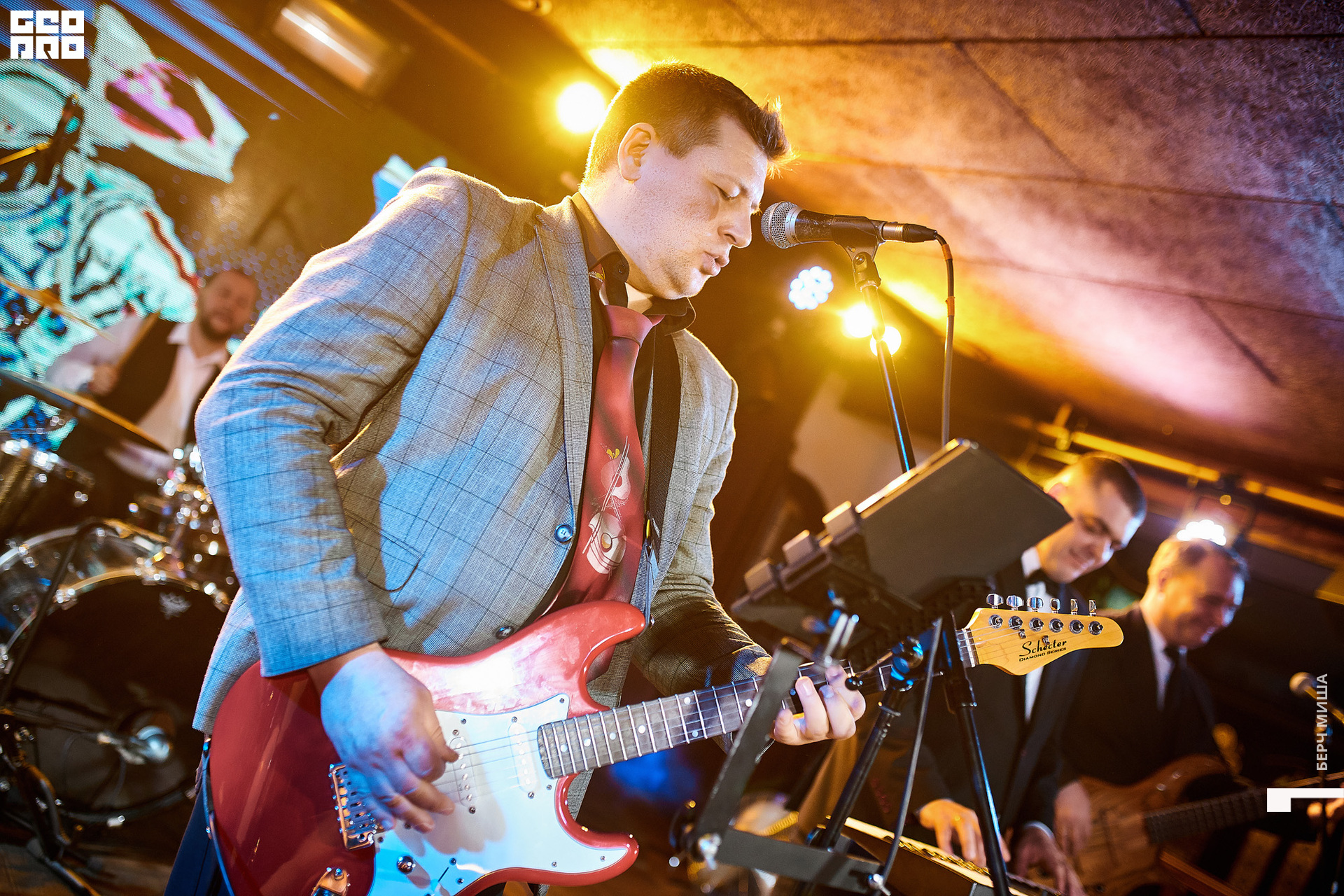 @misha.byorch 0002.jpg