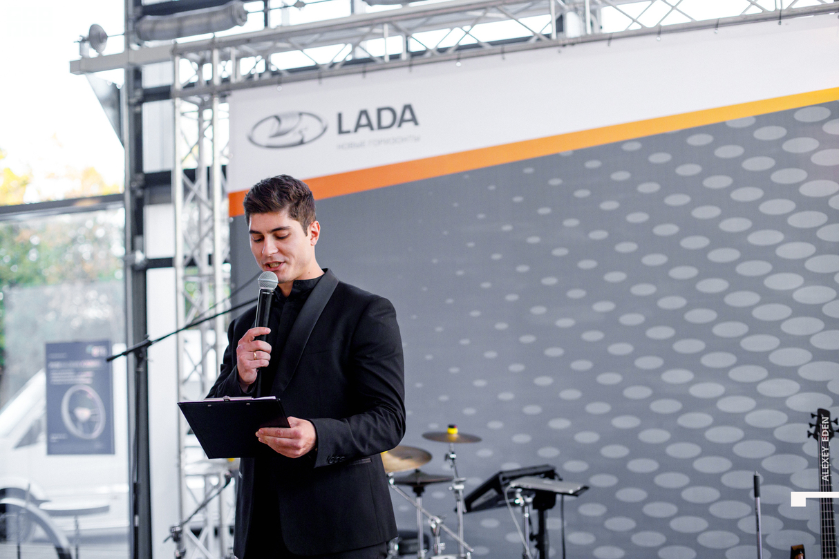 Майкоп  «Юг-Авто "LADA"». "Открытие салона "LADA" 21