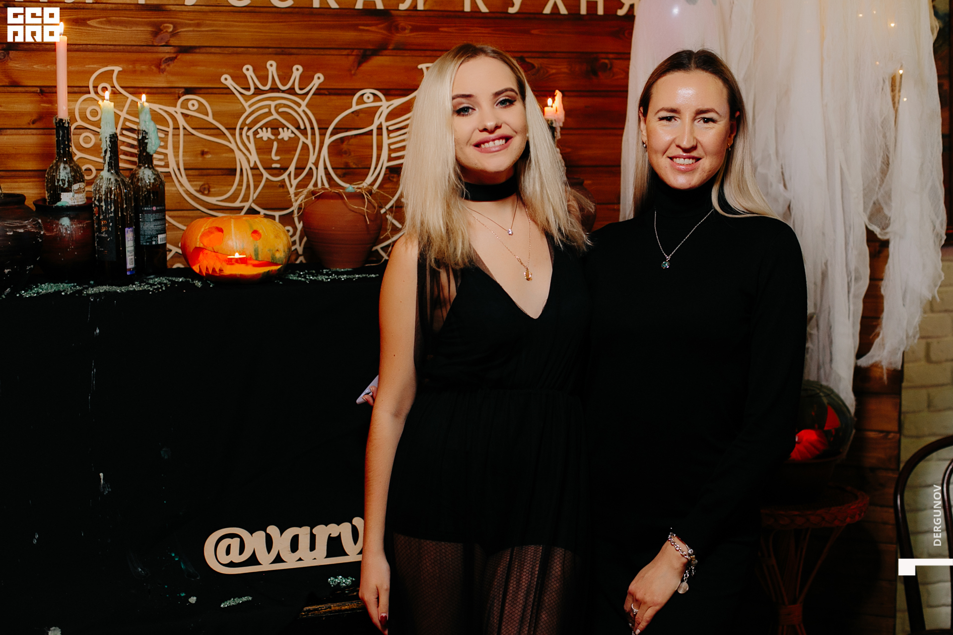 2020-10-31 20-07-06IMG_9675.jpg