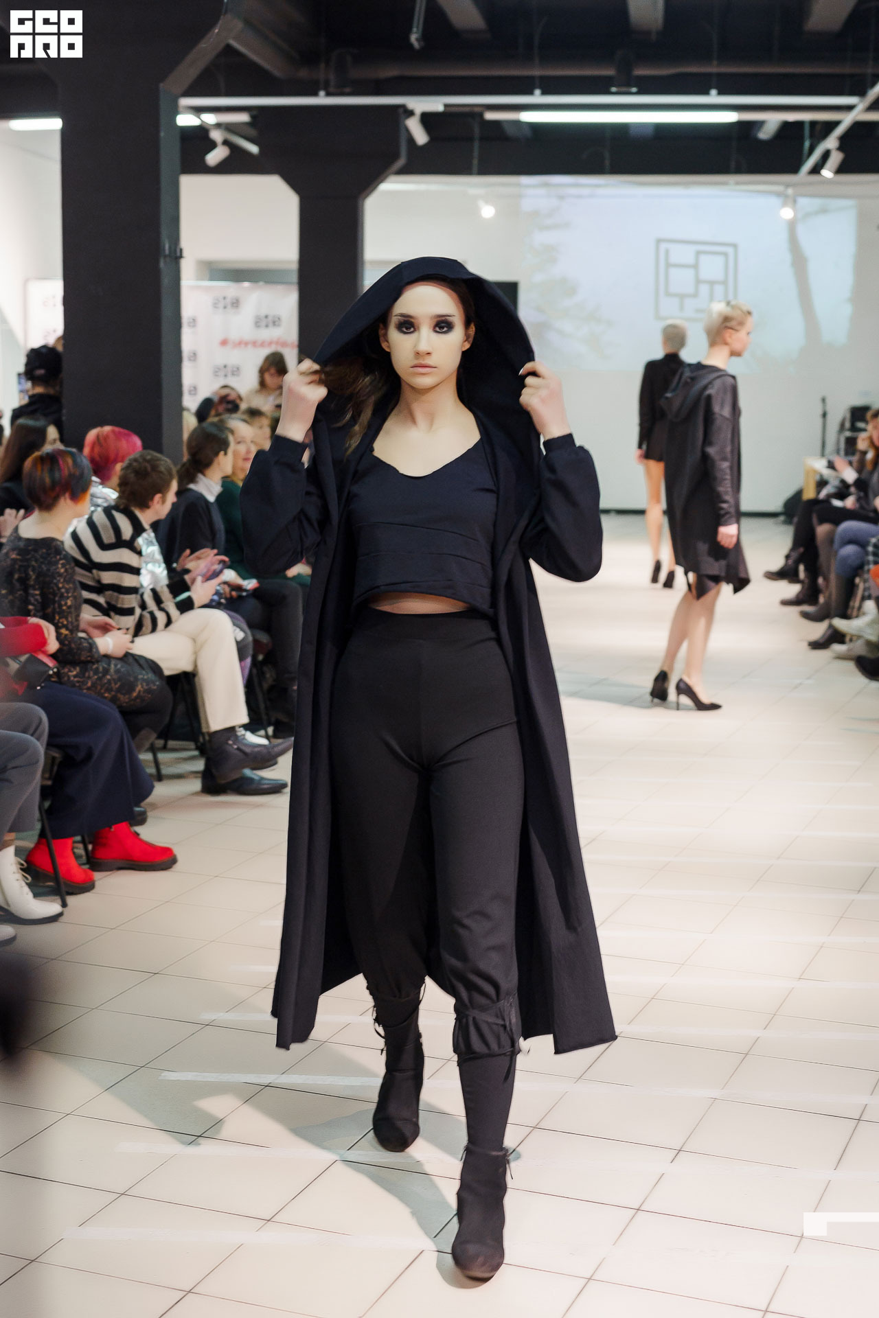 01.02.20_StreetFashionShow АртМуза_0296.JPG