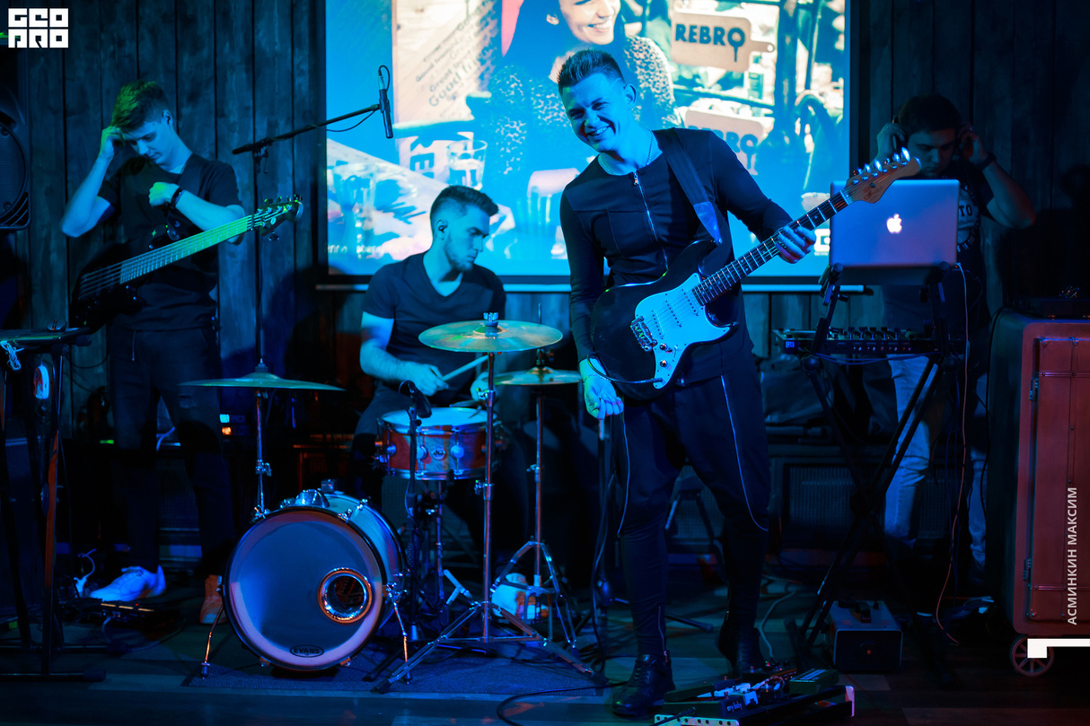 Halloween в REBRO Bar&Grill 19