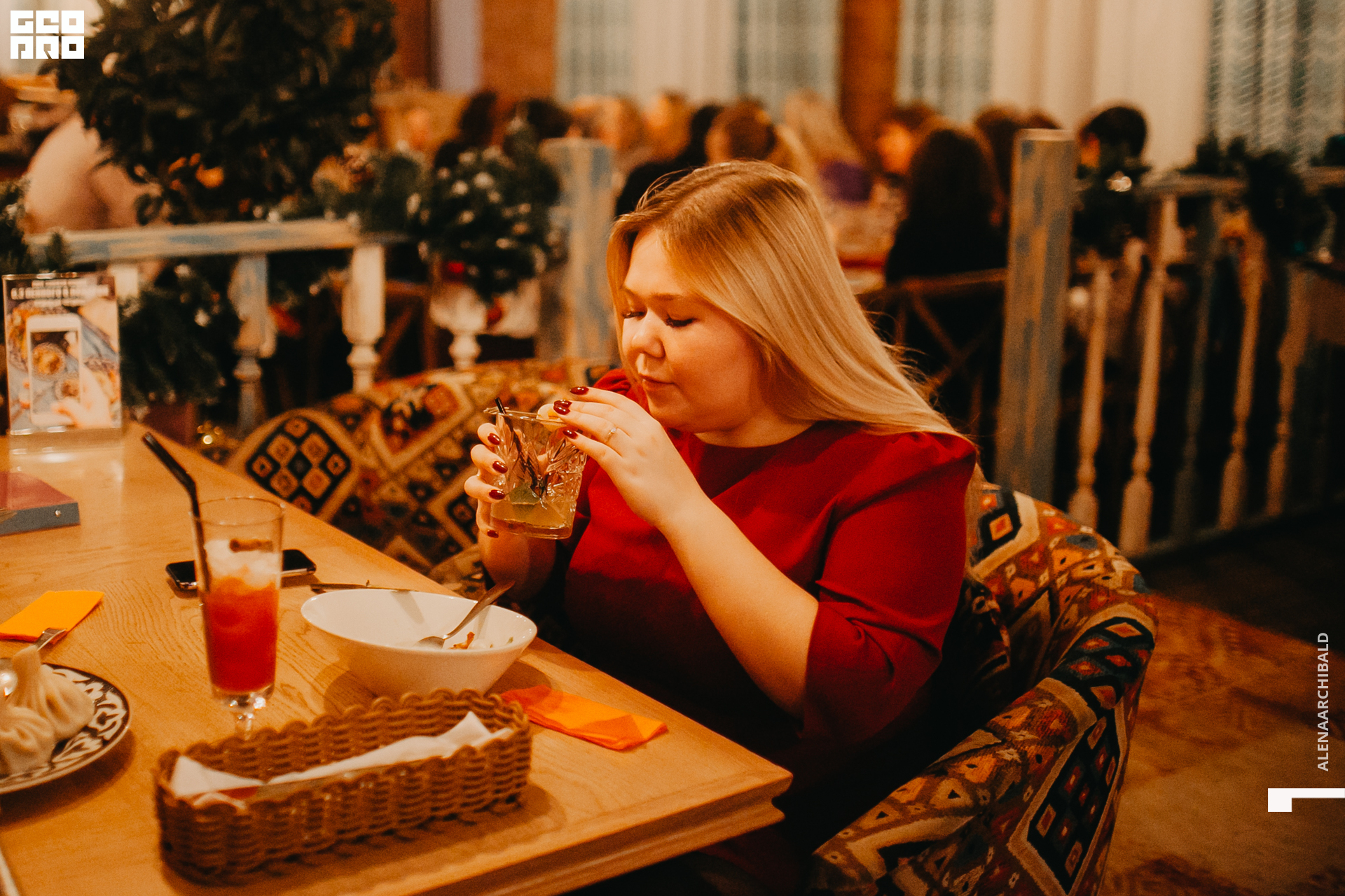 2019-12-20 20-00-13_alenaarchibald_0018.jpg