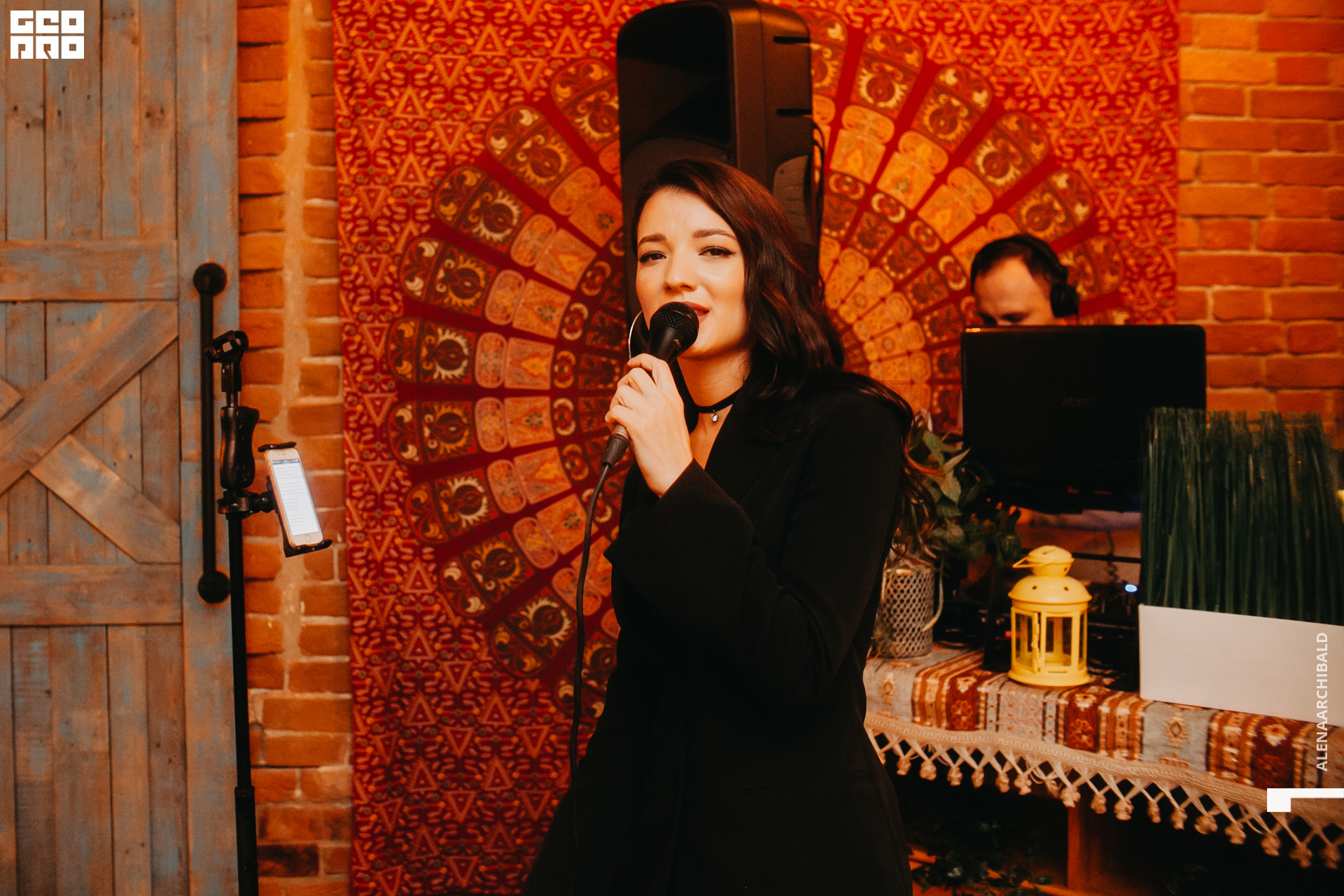 2019-11-22 20-00-21_alenaarchibald_0063.jpg