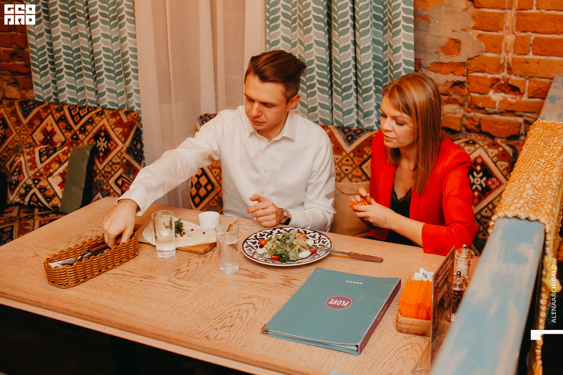 2019-11-29 20-00-26_alenaarchibald_0098.jpg