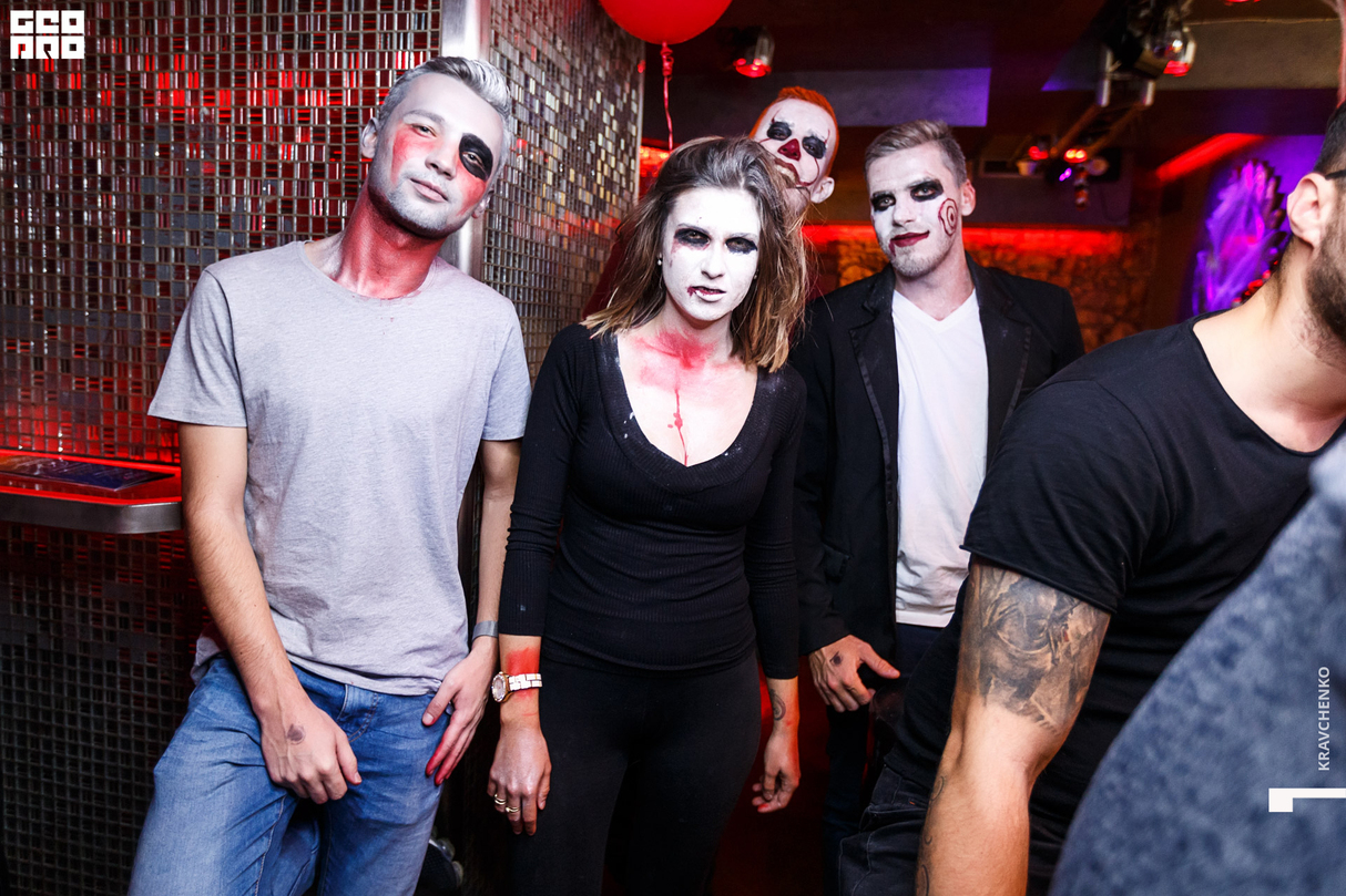 Legendární Halloween party v Praze at Zlatý Strom 29