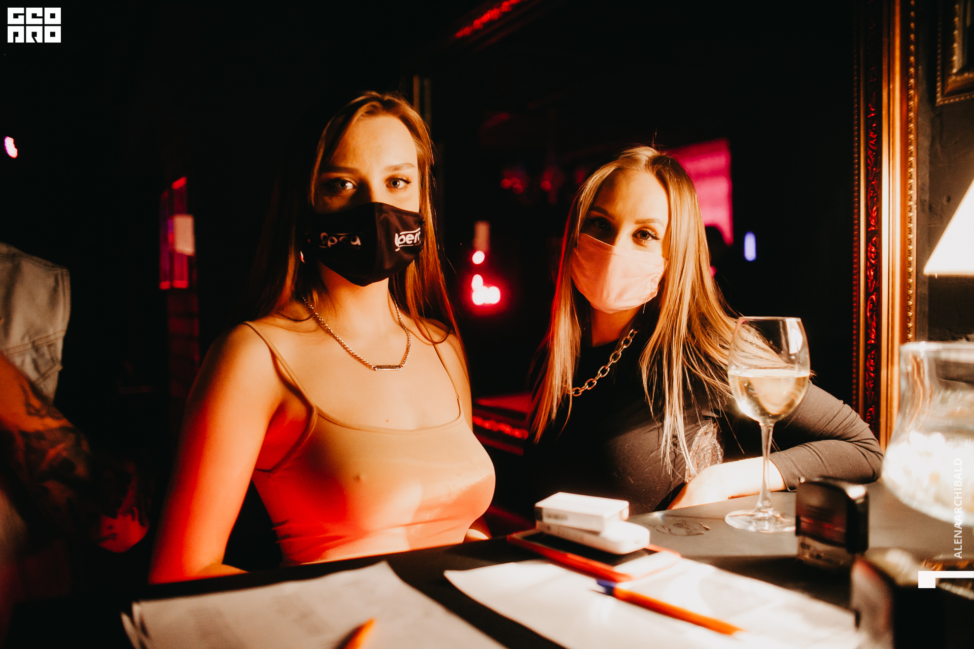 2020-11-07 00-40-17_alenaarchibald_004.JPG