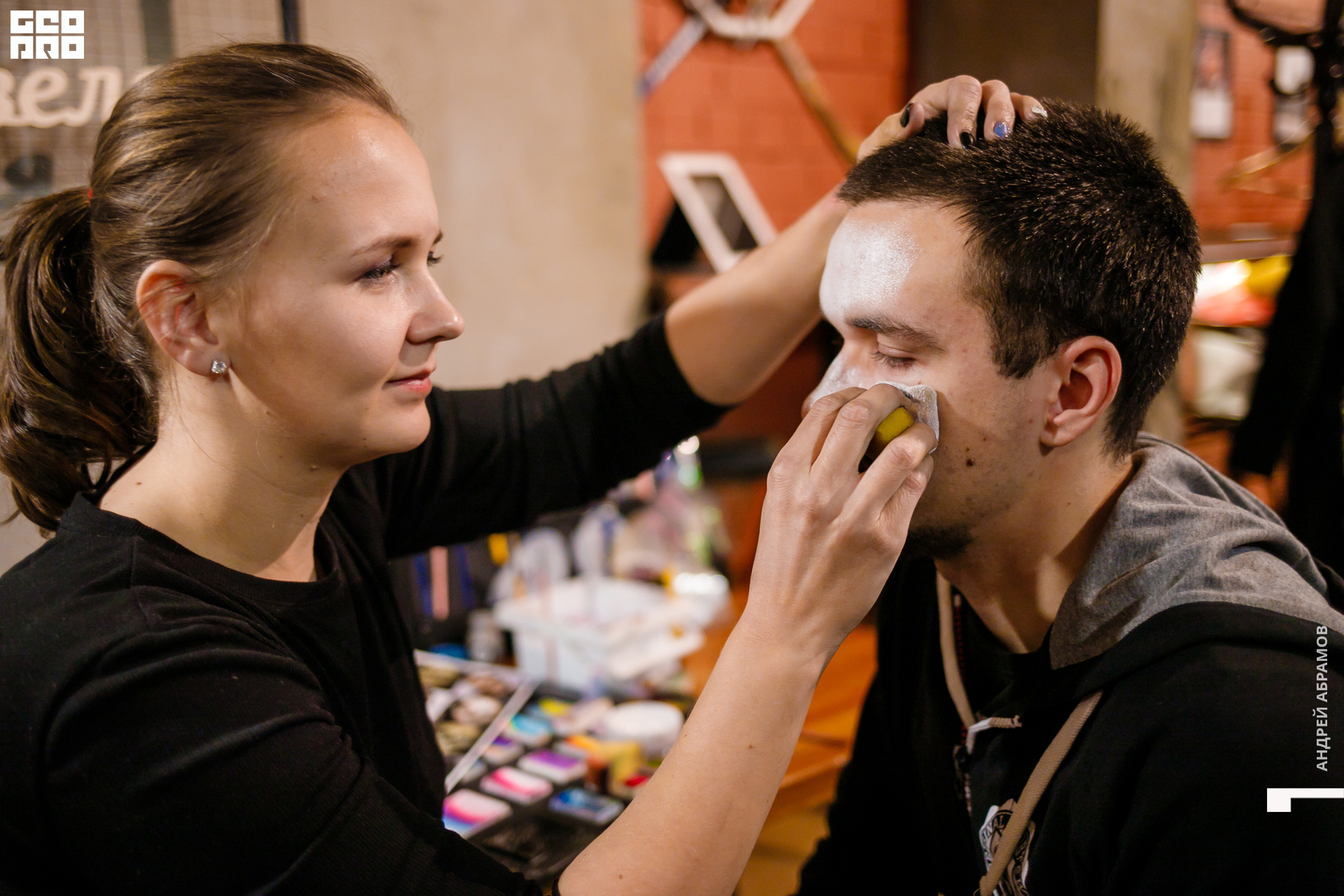 311019 Бар на Бейвеля Абрамов 0056.jpg