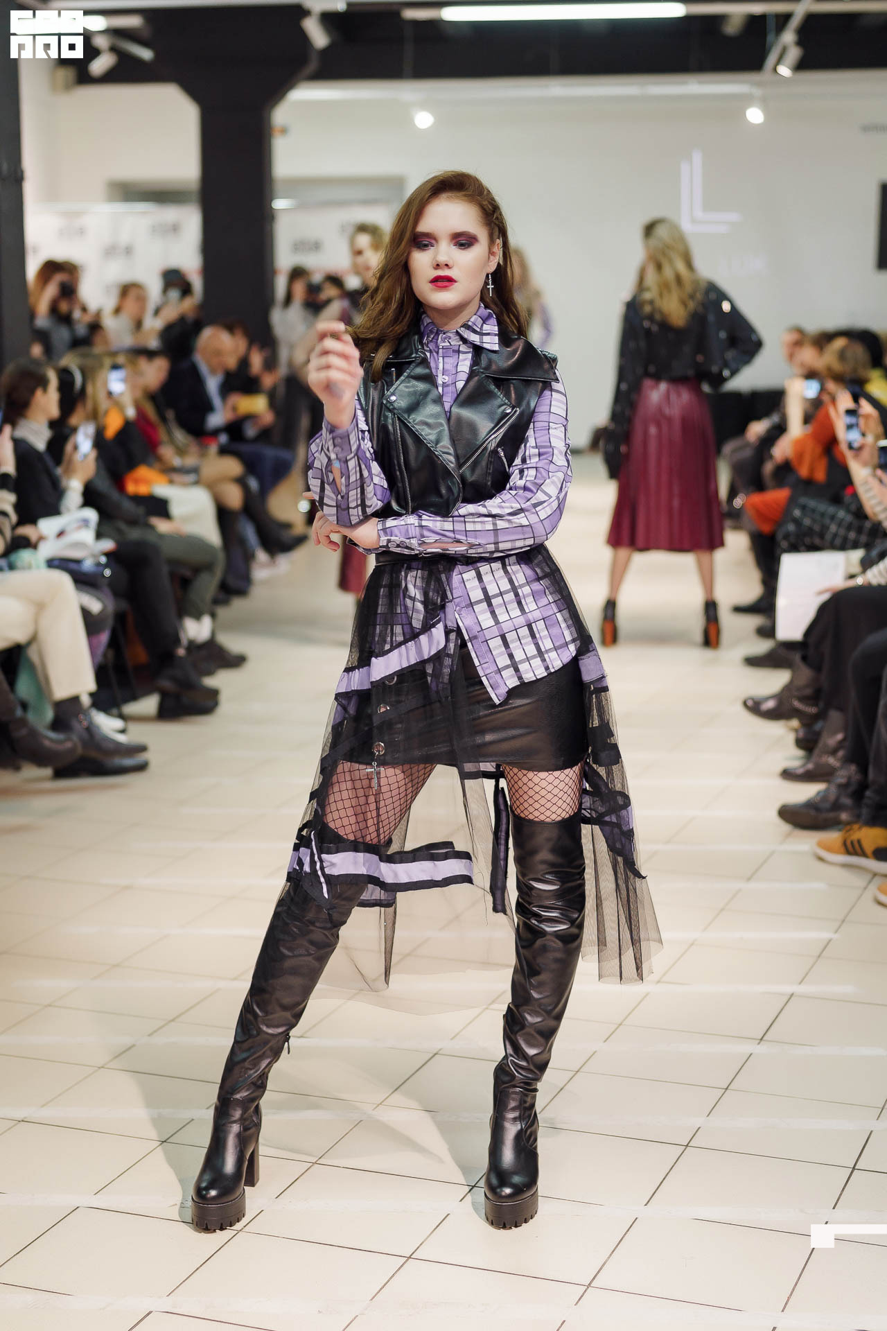 01.02.20_StreetFashionShow АртМуза_0509.JPG