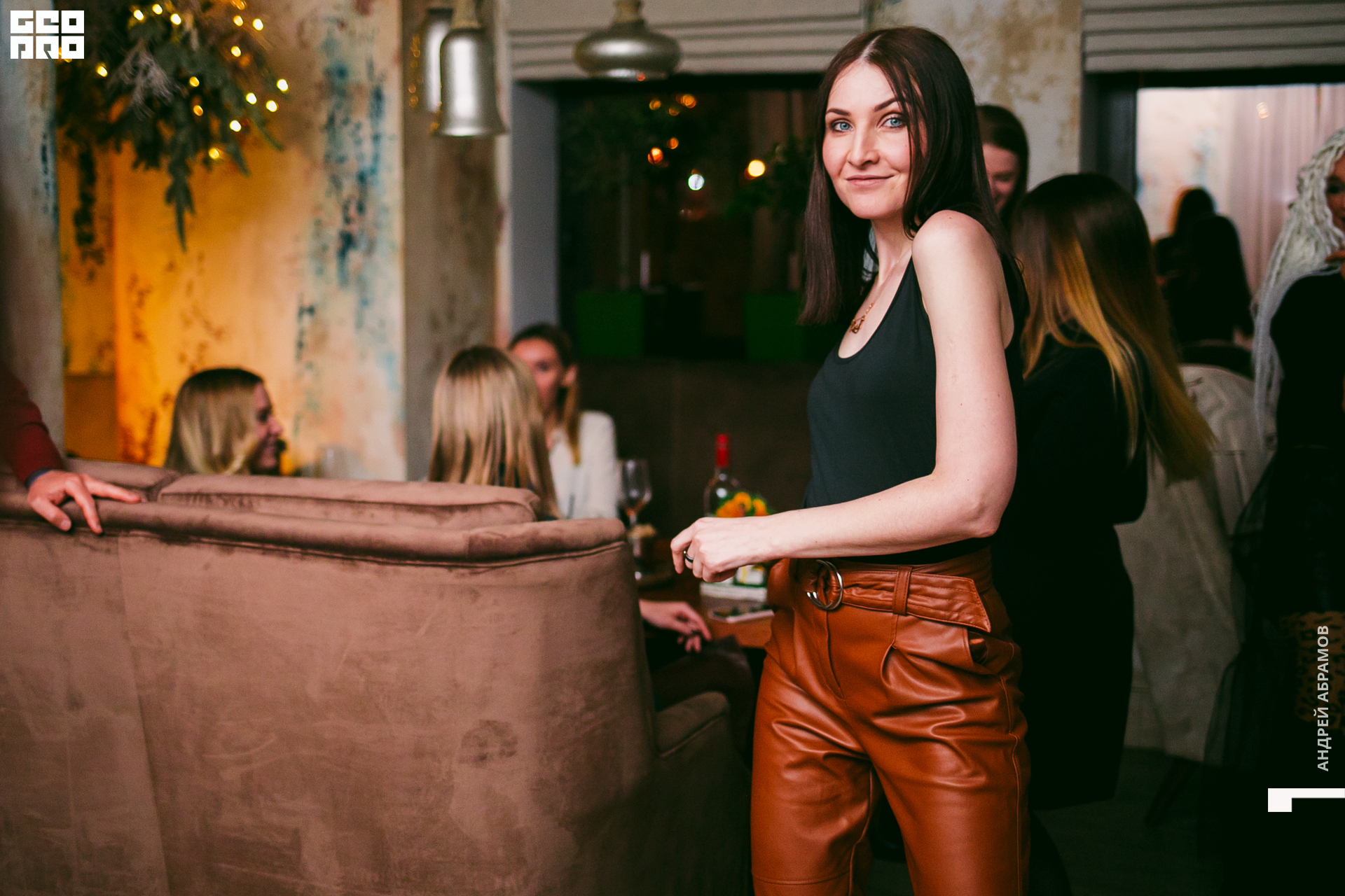 131219 Птичка и 5561 Абрамов для загрузки  0155.jpg