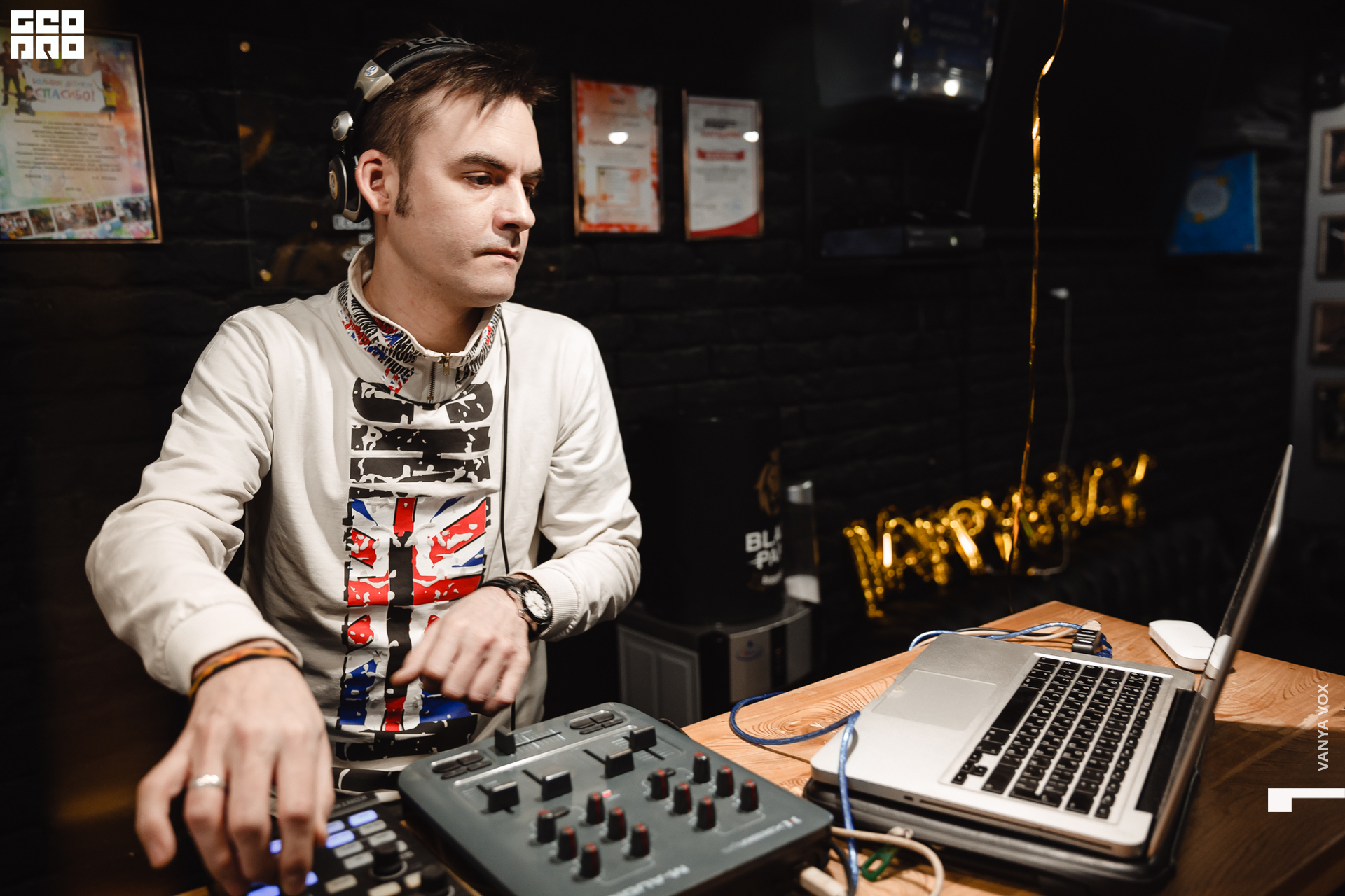 2020-02-03 19-00-00_vox_008.jpg