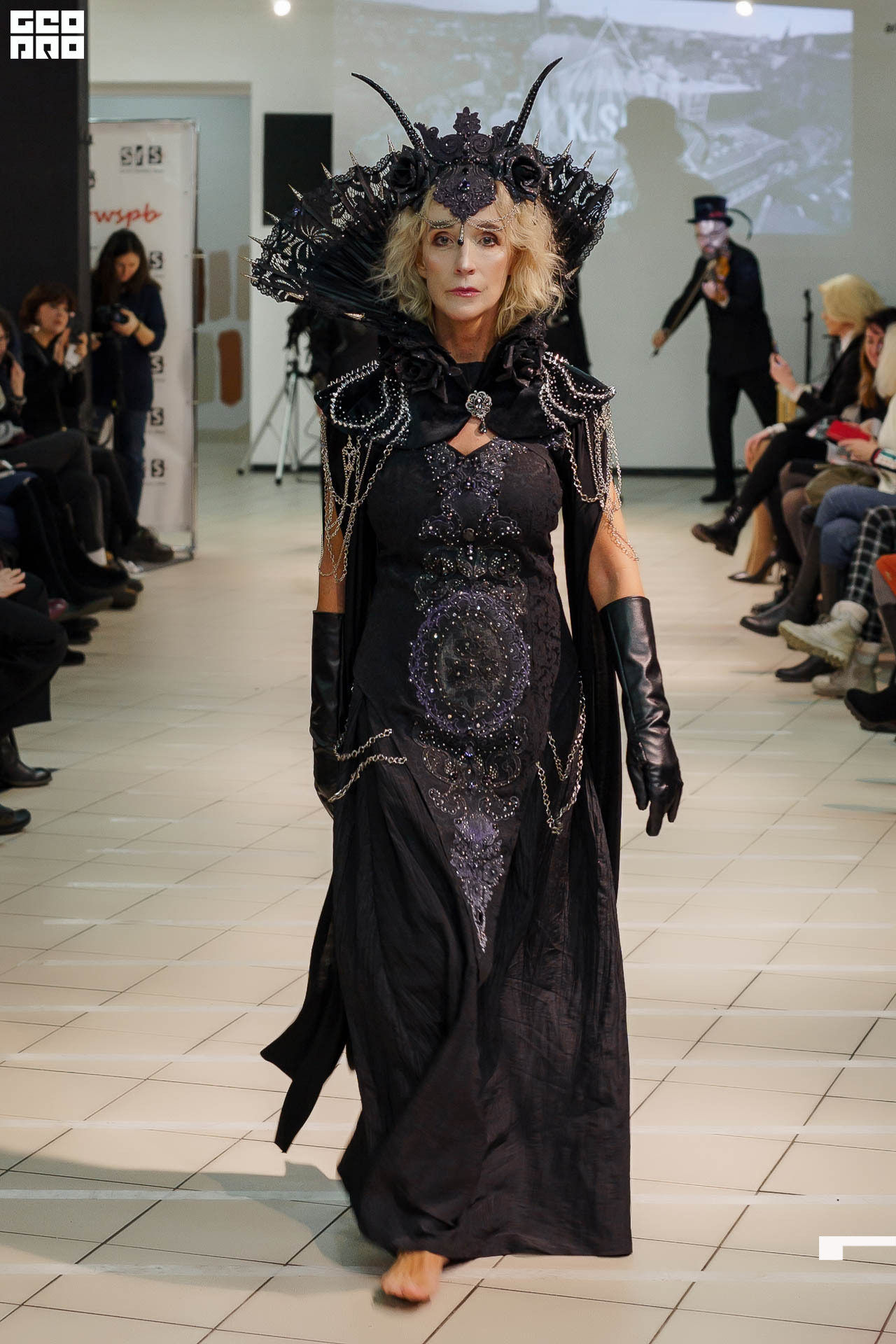 01.02.20_StreetFashionShow АртМуза_0206.JPG