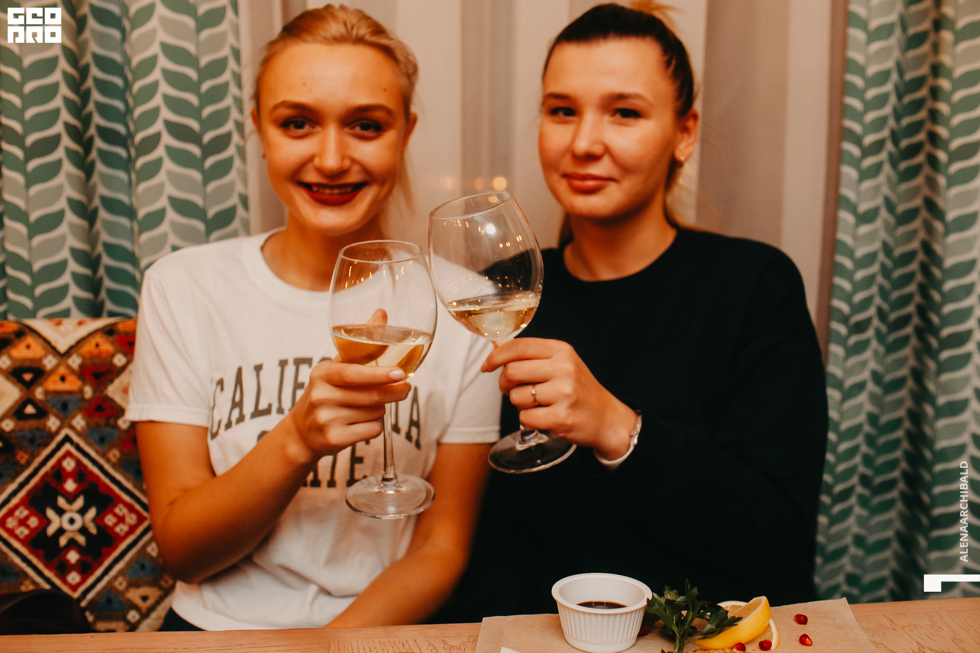 2019-12-06 20-00-36_alenaarchibald_0070.jpg