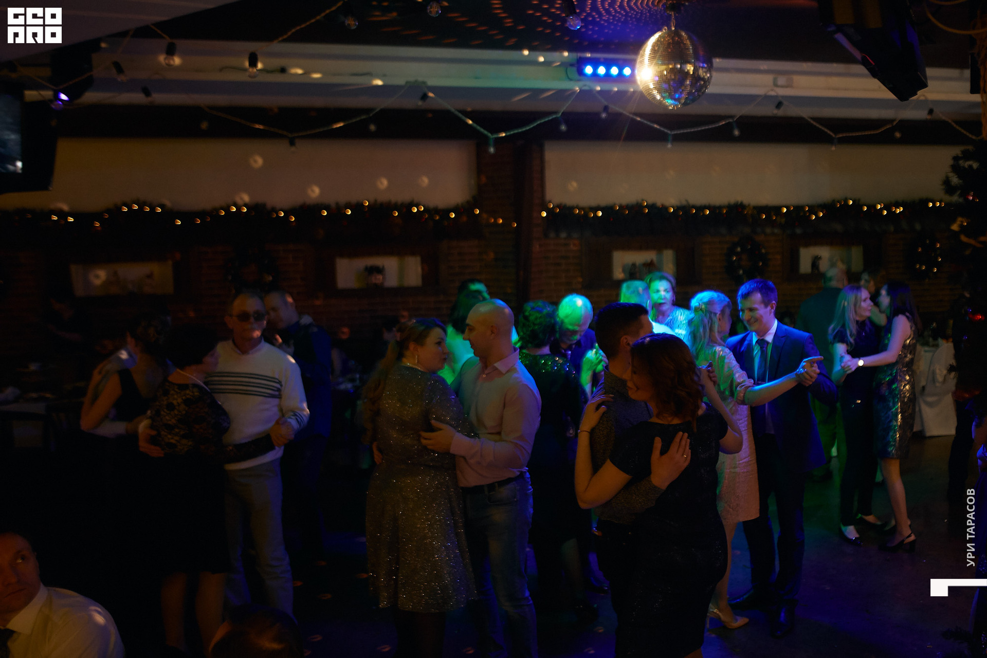 042 191229_231708_uri_0042.jpg