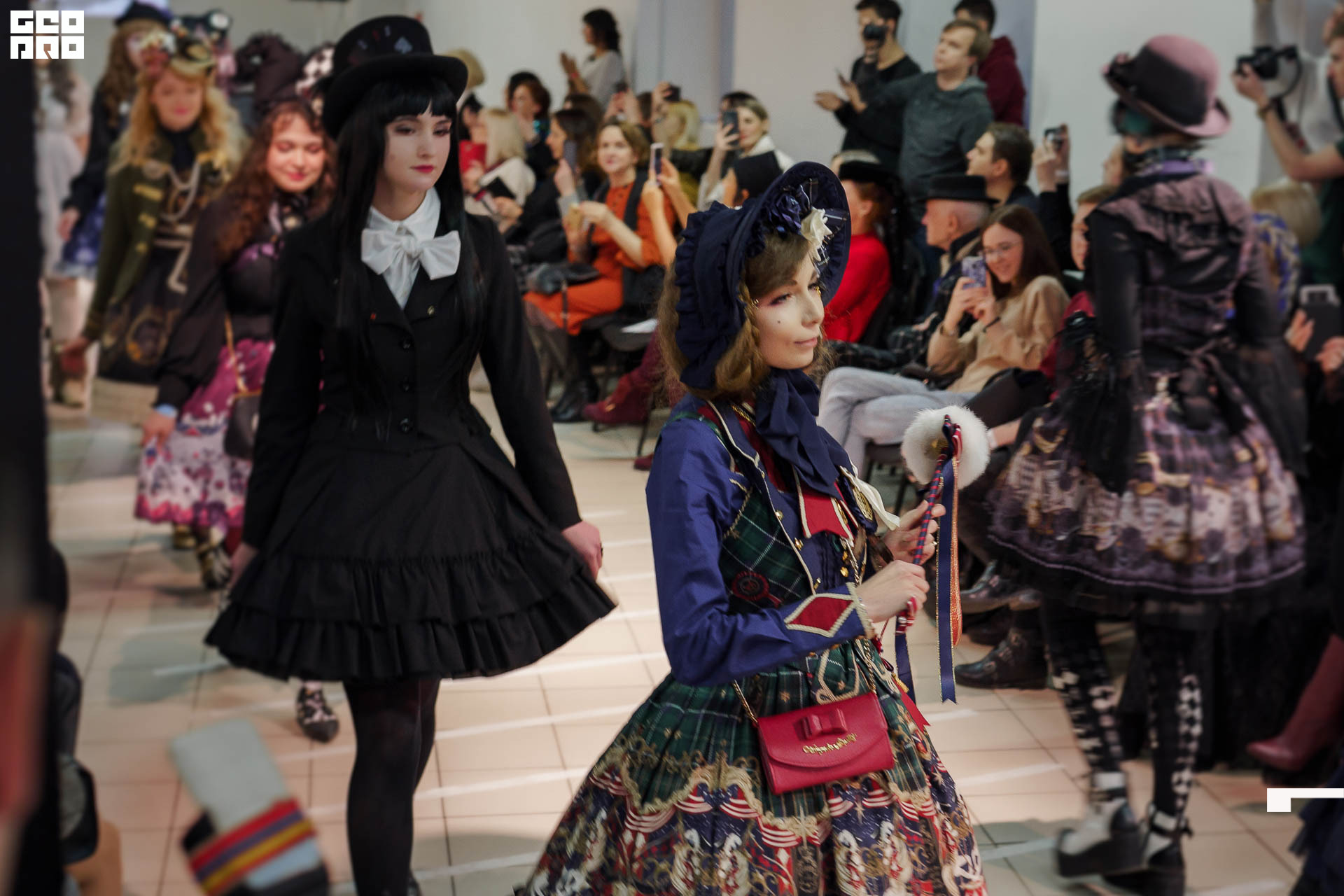 01.02.20_StreetFashionShow АртМуза_0008.JPG