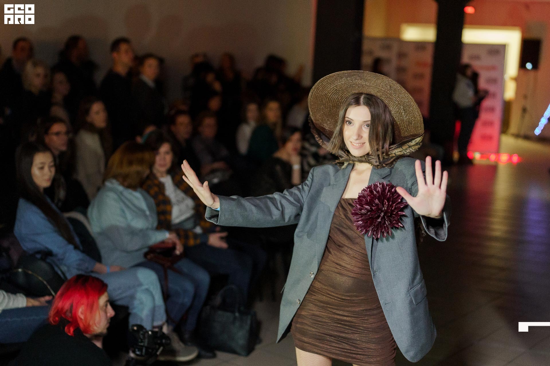 01.02.20_StreetFashionShow АртМуза_0480.JPG