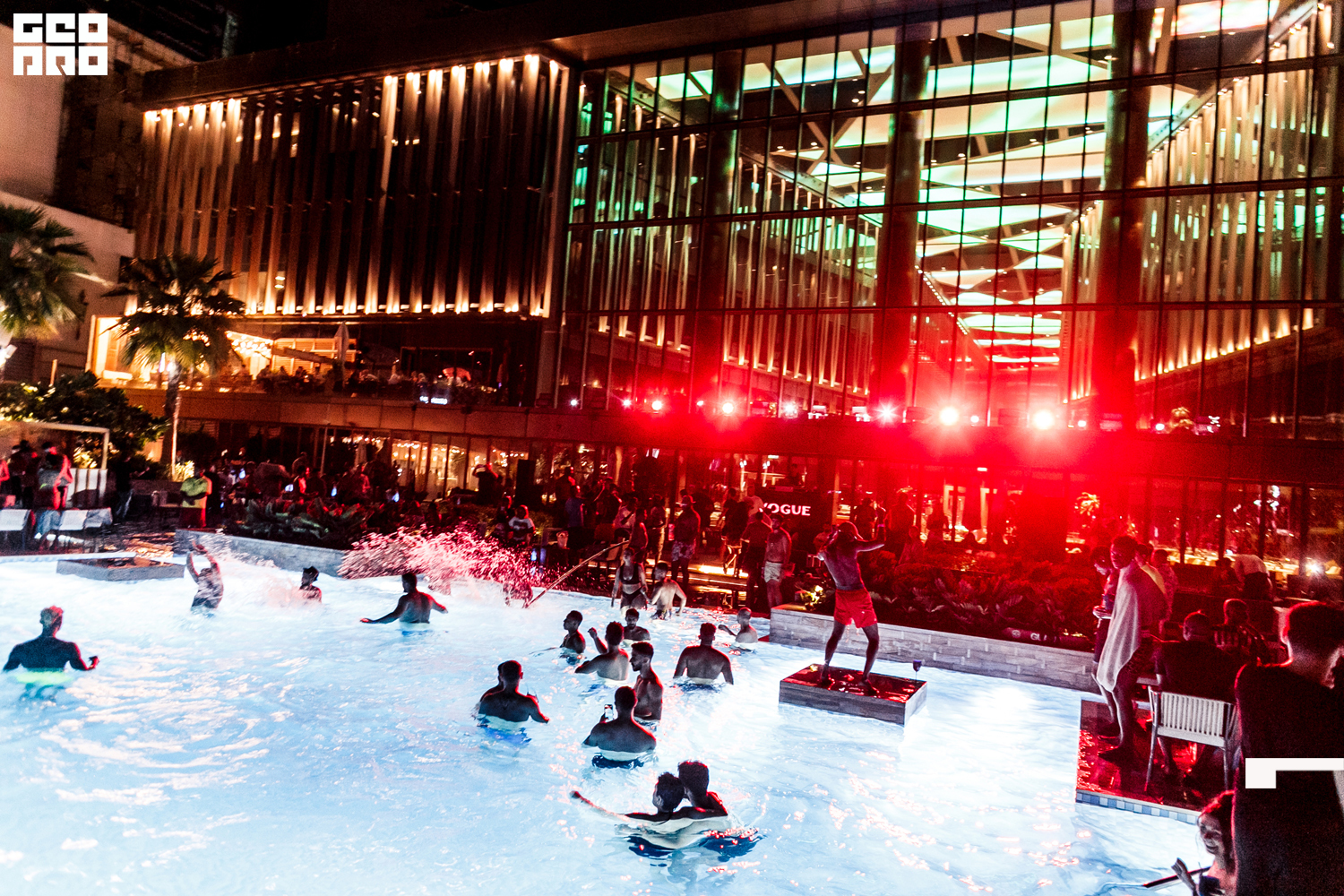 Vogue (60 of 78).jpg