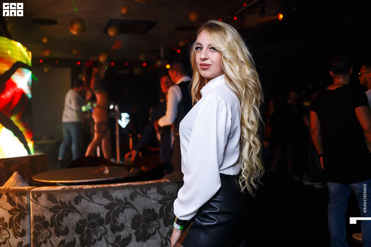 Winter Masquerade at Fashion Club 7