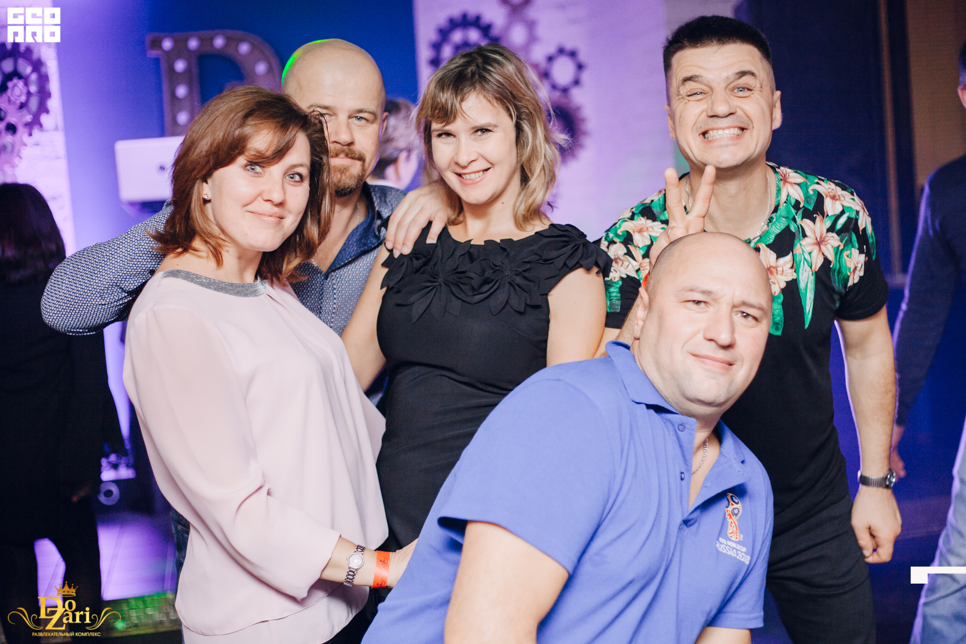 19-10-11 23-44-02.jpg